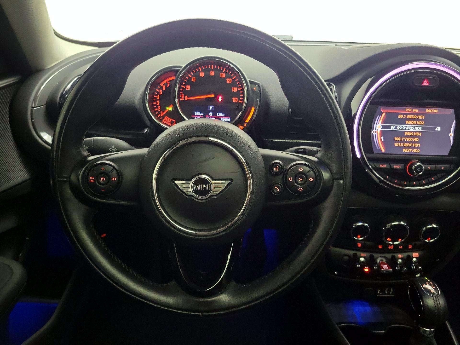 Thumbnail: 2018 MINI Cooper Clubman - 10