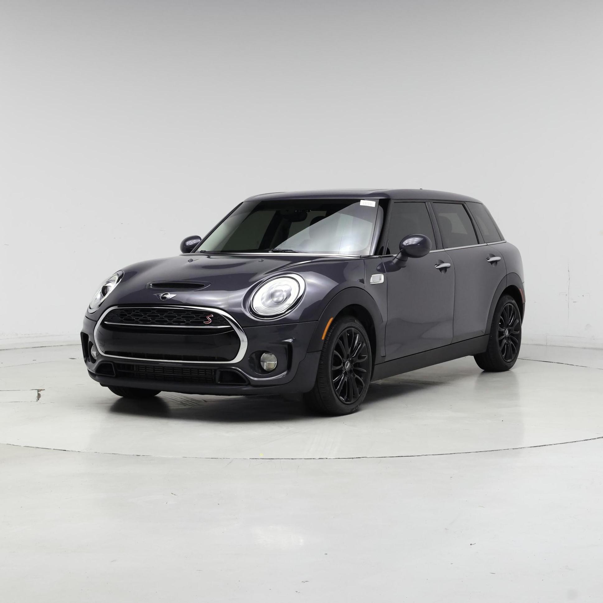Thumbnail: 2018 MINI Cooper Clubman - 4