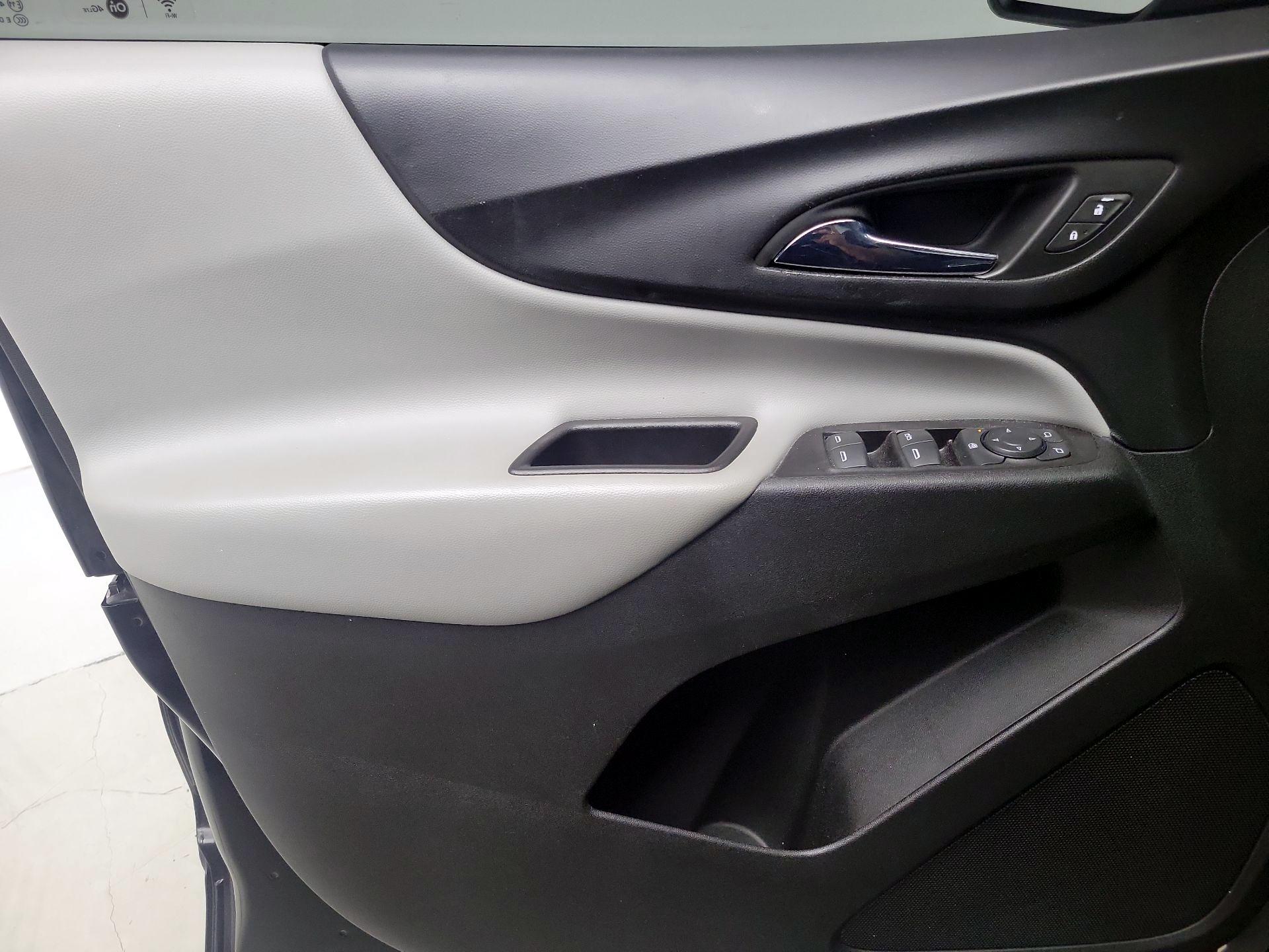 Thumbnail: 2018 Chevrolet Equinox - 12