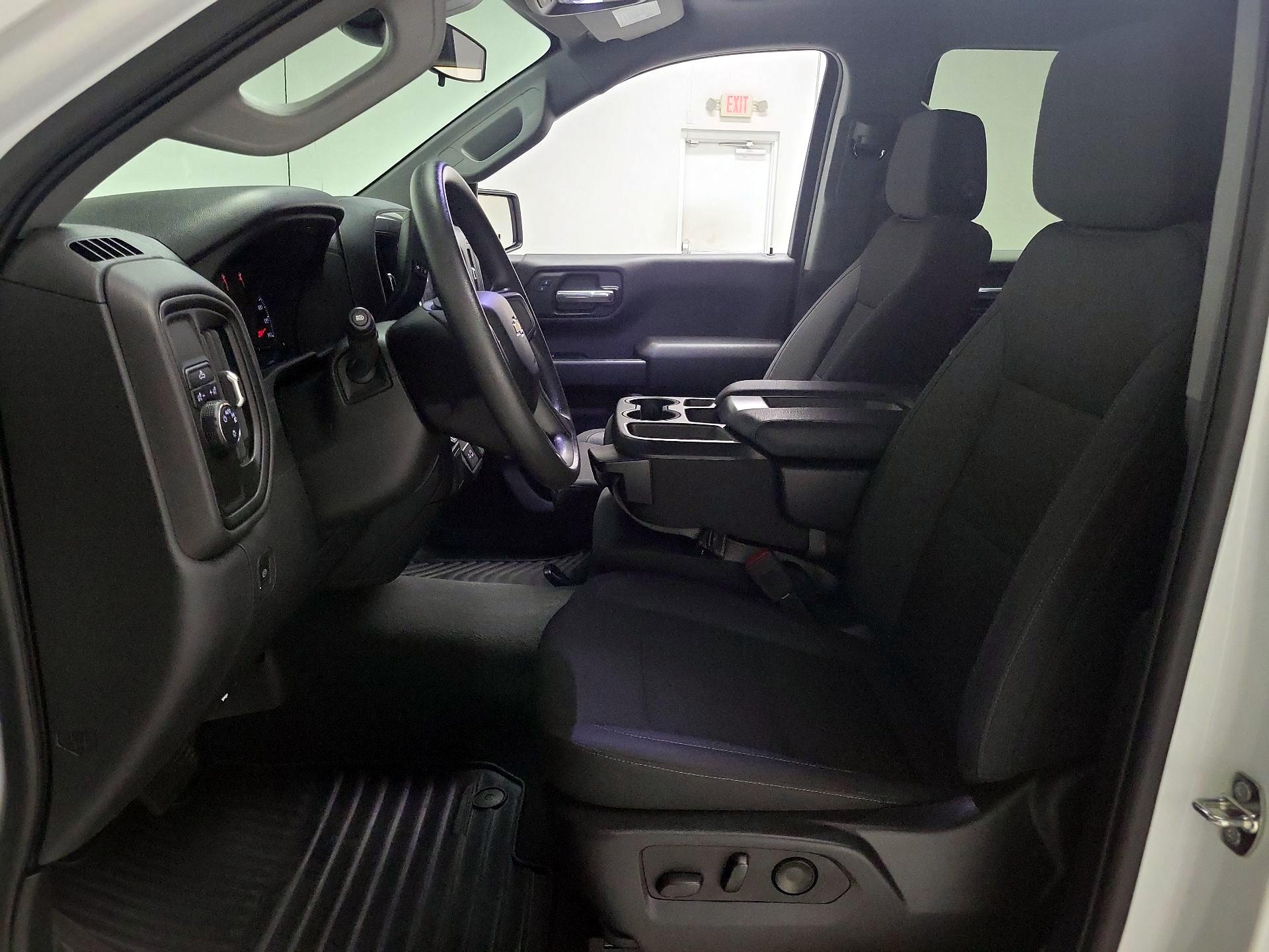 Thumbnail: 2023 Chevrolet Silverado 1500 - 11