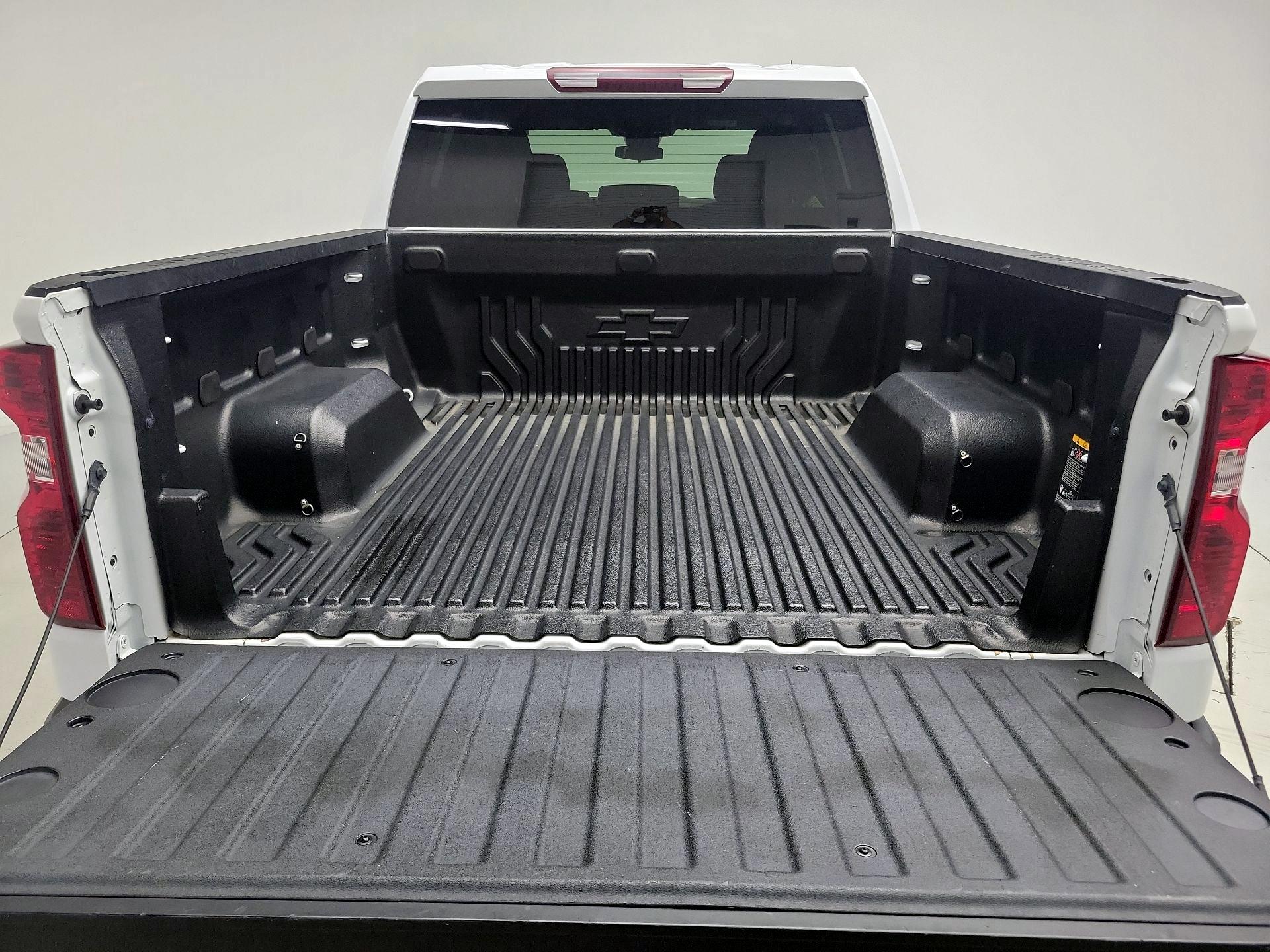 Thumbnail: 2023 Chevrolet Silverado 1500 - 20