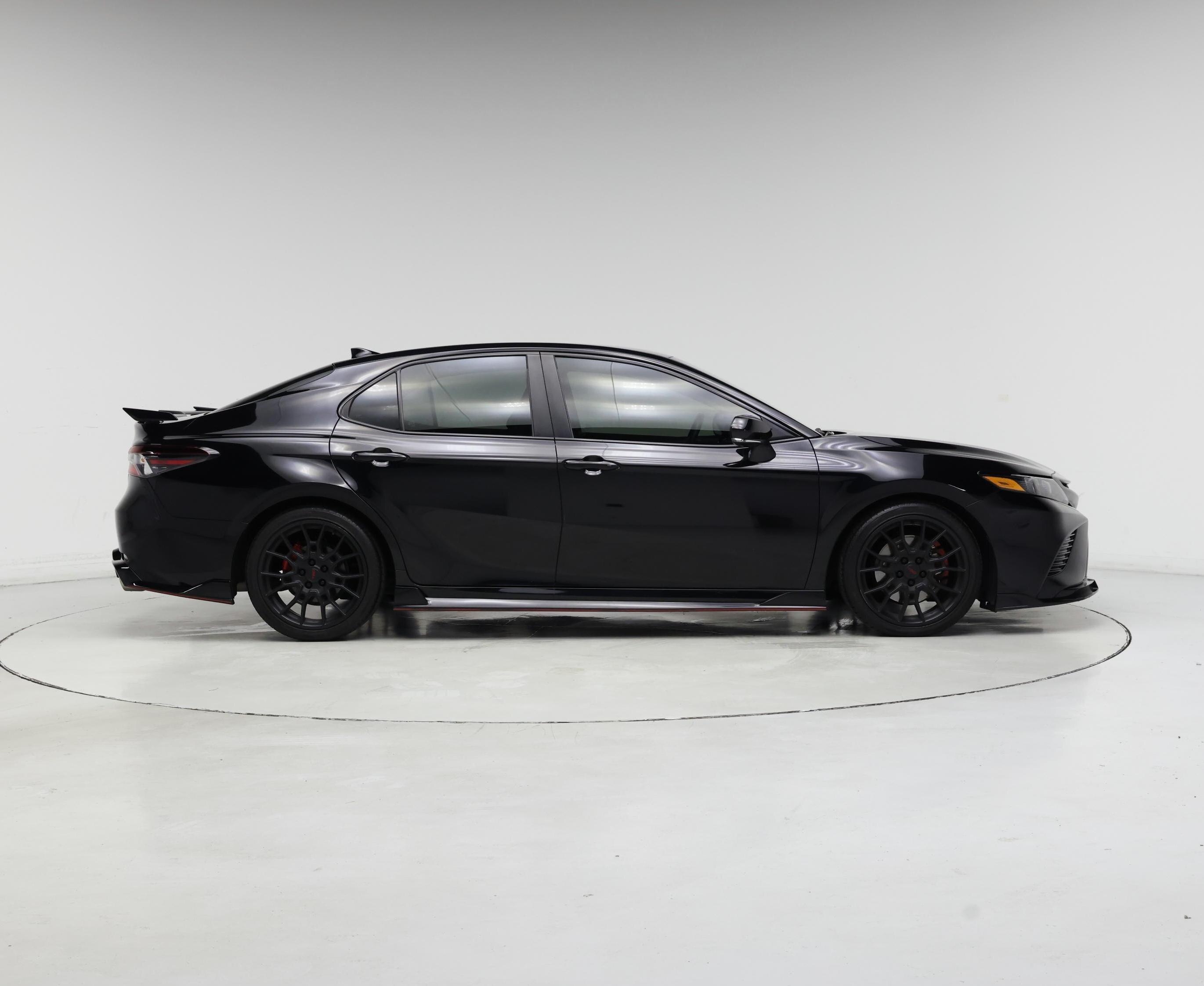 Thumbnail: 2022 Toyota Camry - 7