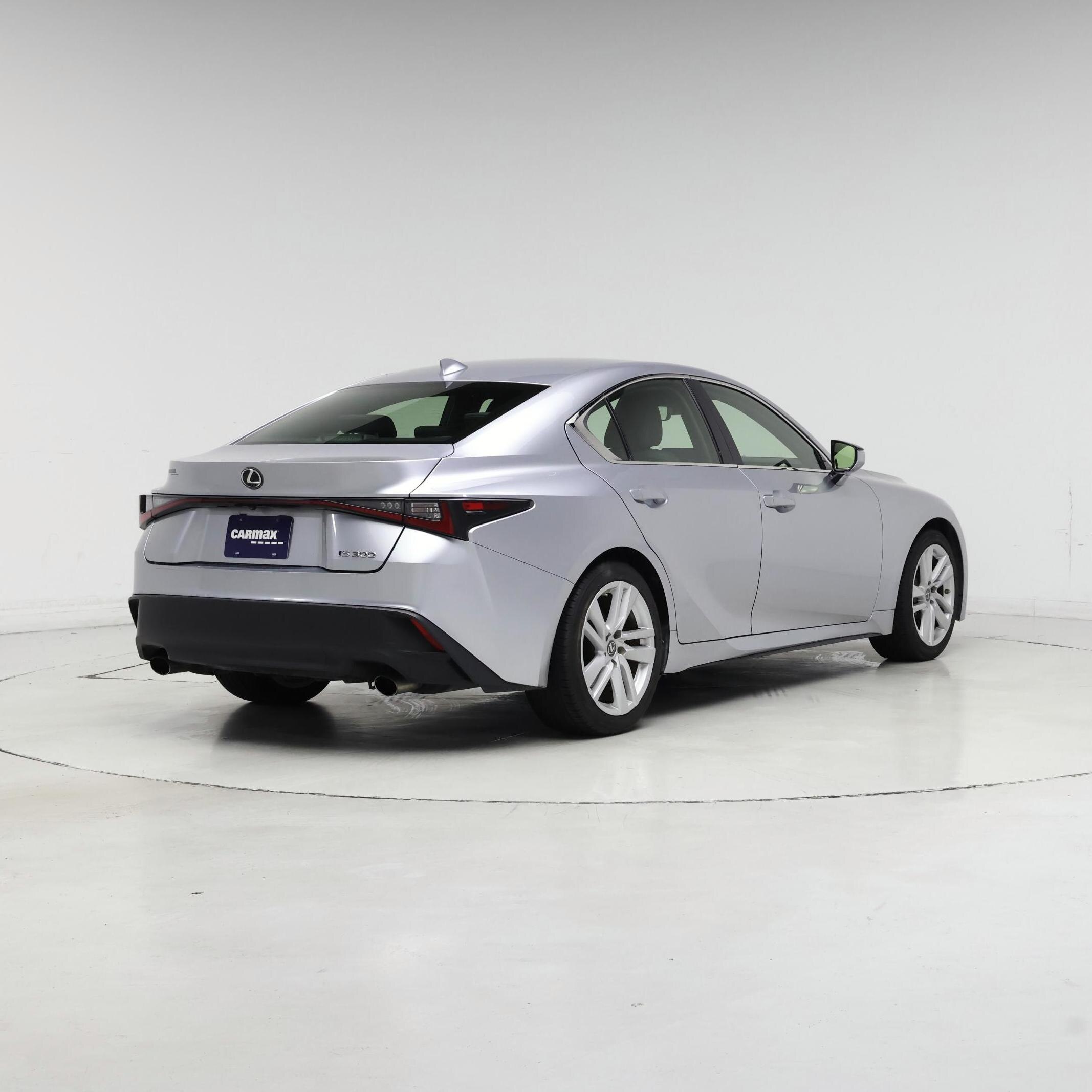 Thumbnail: 2021 Lexus IS - 8