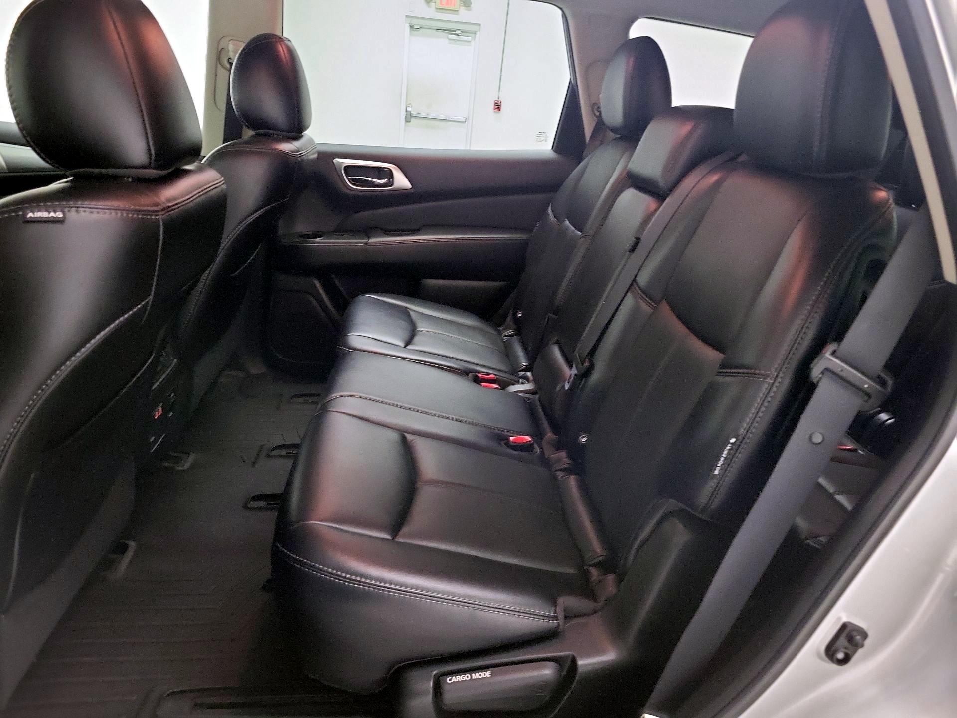 Thumbnail: 2019 Nissan Pathfinder - 20