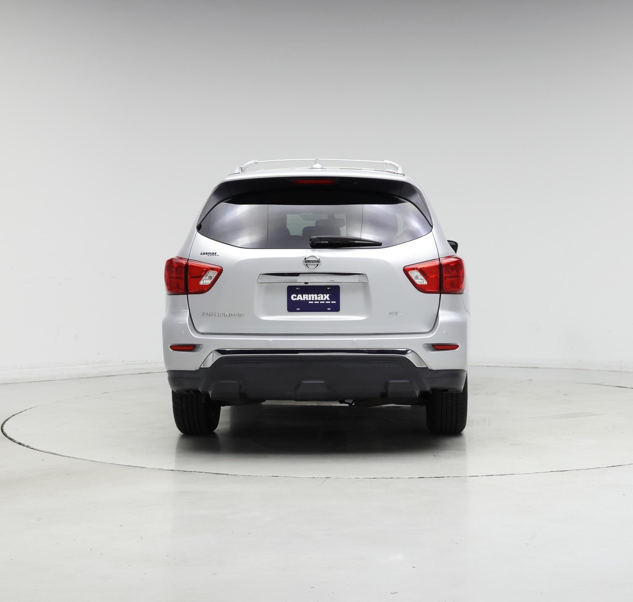 Thumbnail: 2019 Nissan Pathfinder - 3