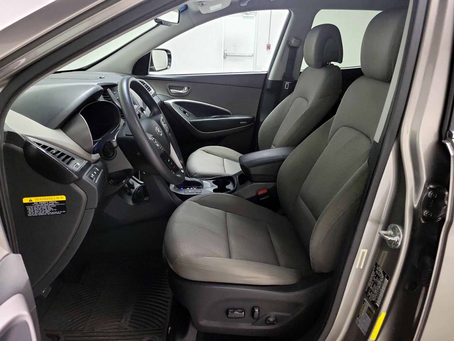 Thumbnail: 2015 Hyundai Santa Fe - 11