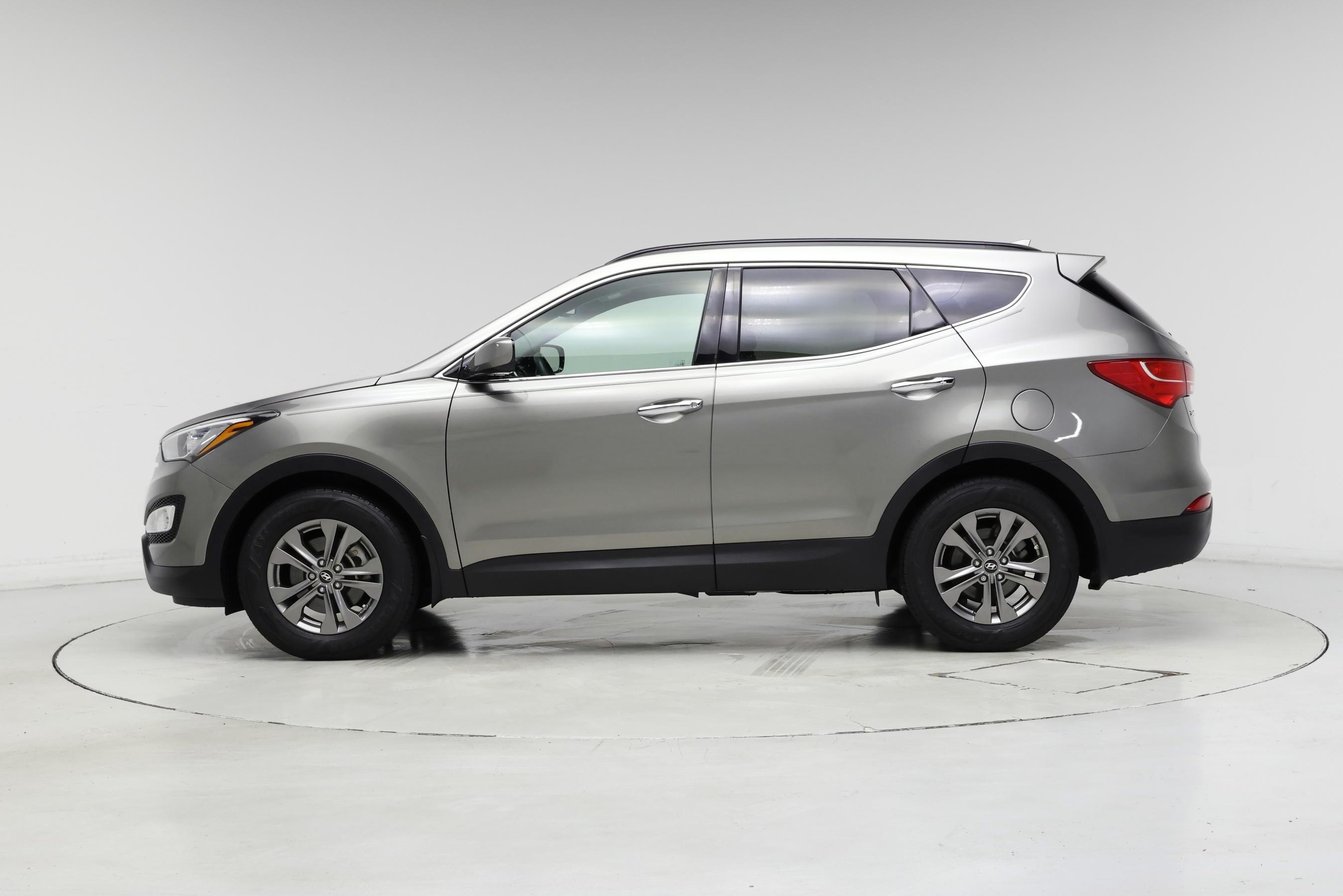 Thumbnail: 2015 Hyundai Santa Fe - 3