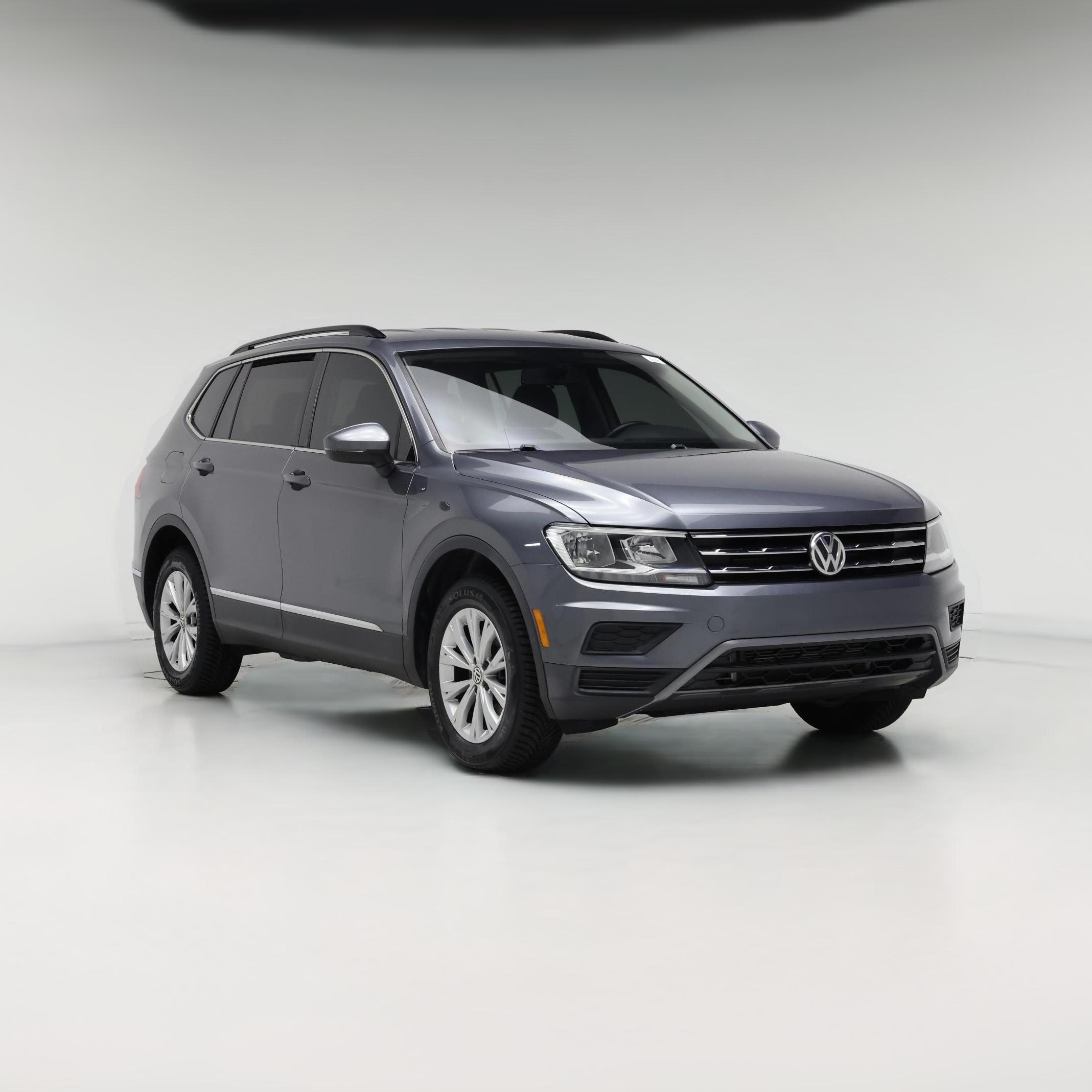 Thumbnail: 2018 Volkswagen Tiguan - 1