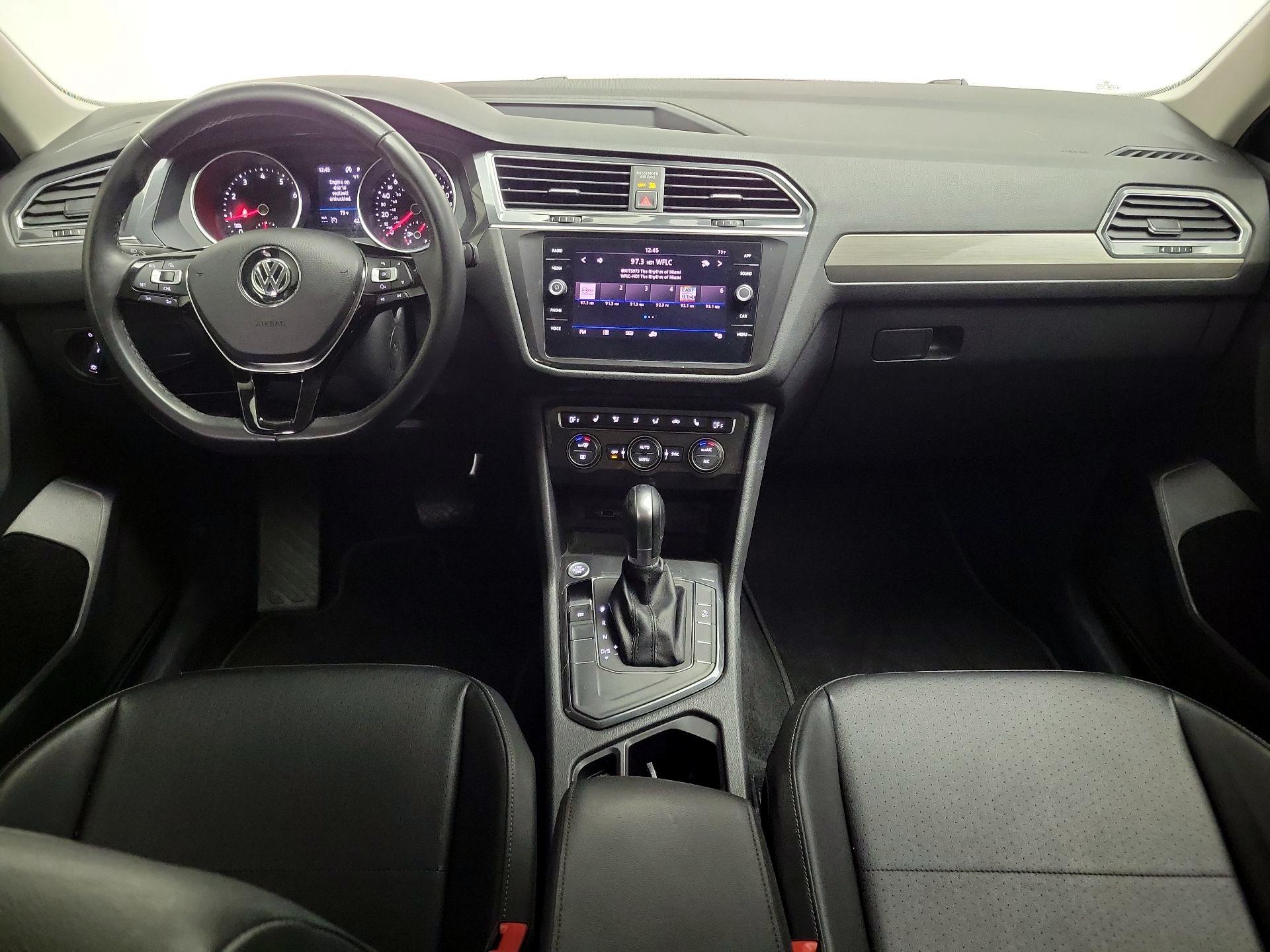 Thumbnail: 2018 Volkswagen Tiguan - 9