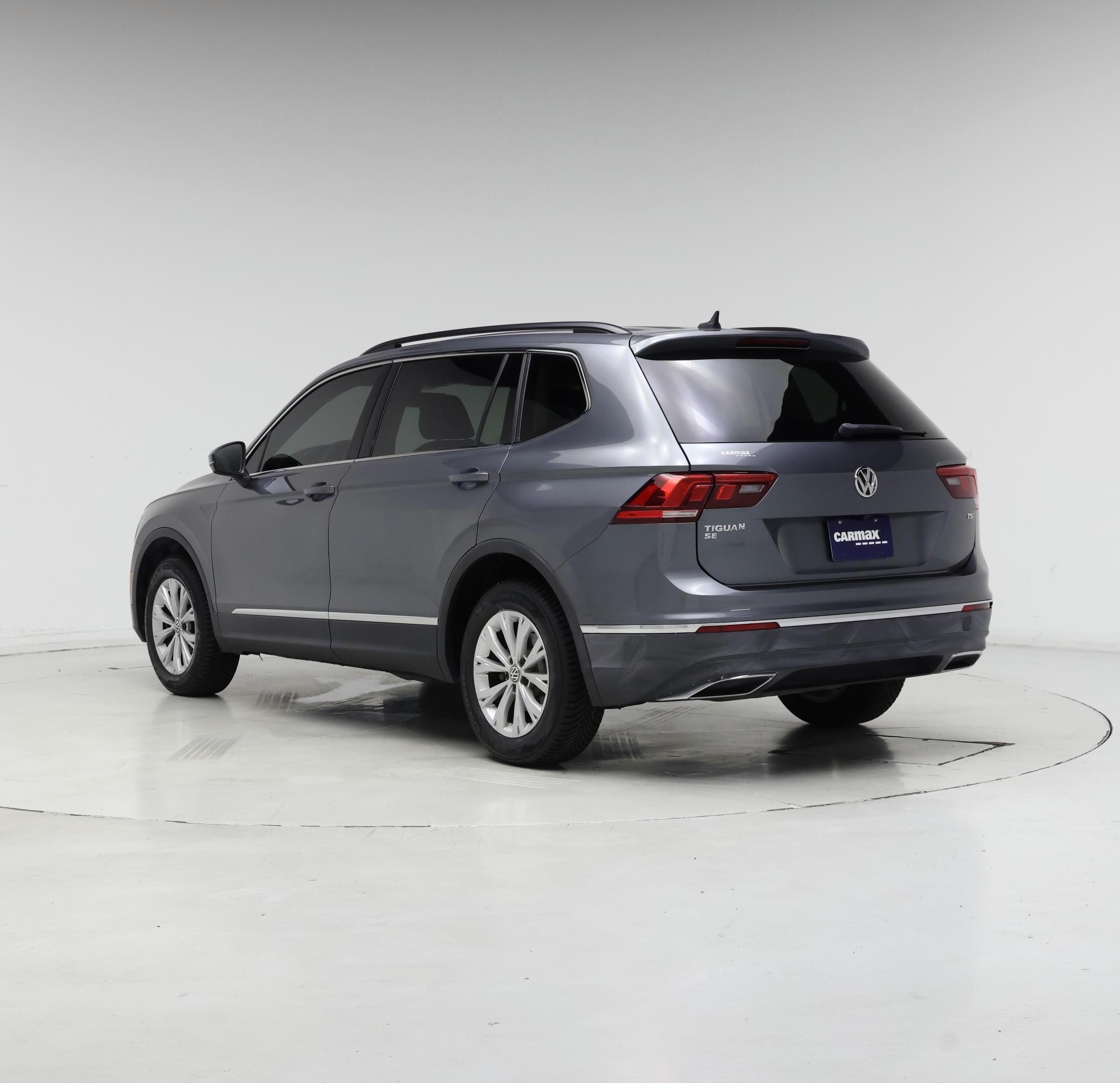 Thumbnail: 2018 Volkswagen Tiguan - 2