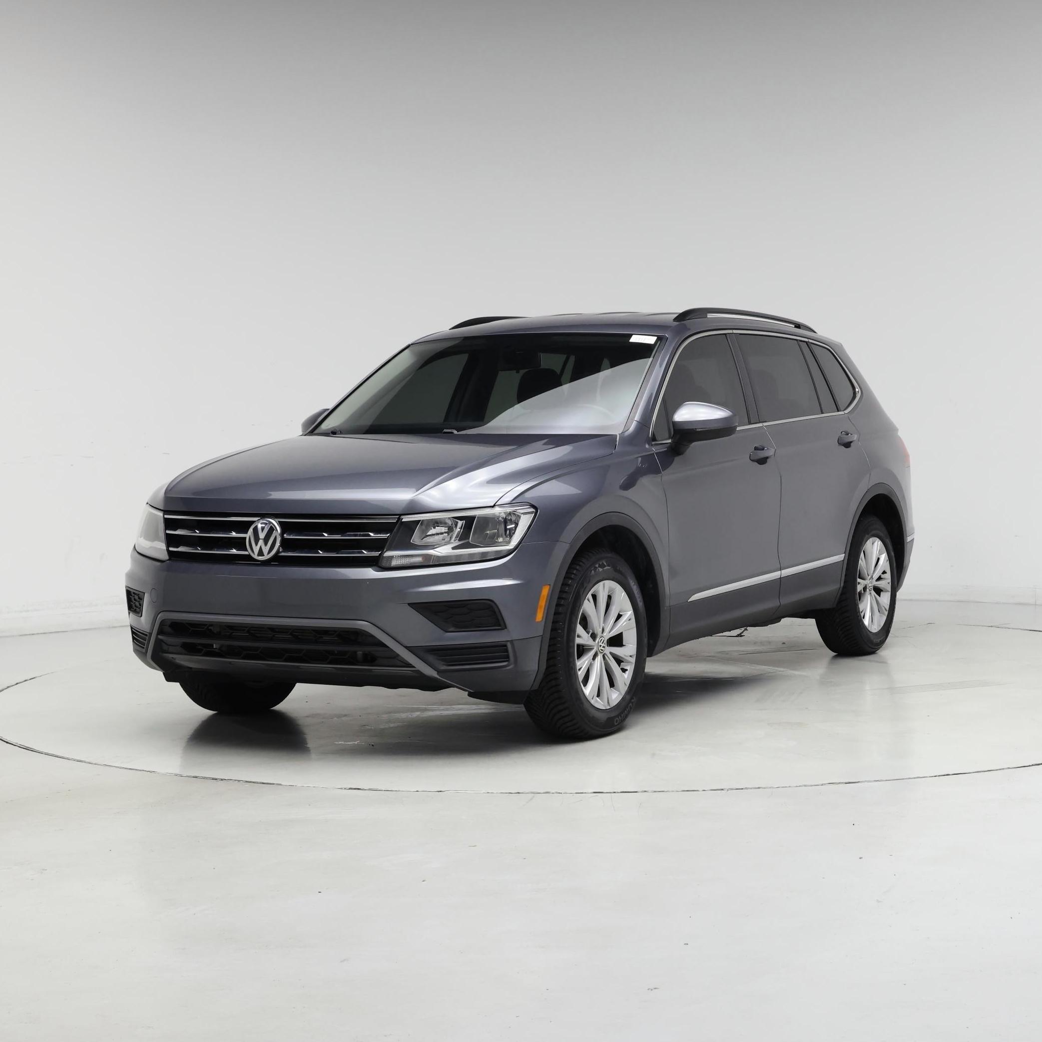 Thumbnail: 2018 Volkswagen Tiguan - 4