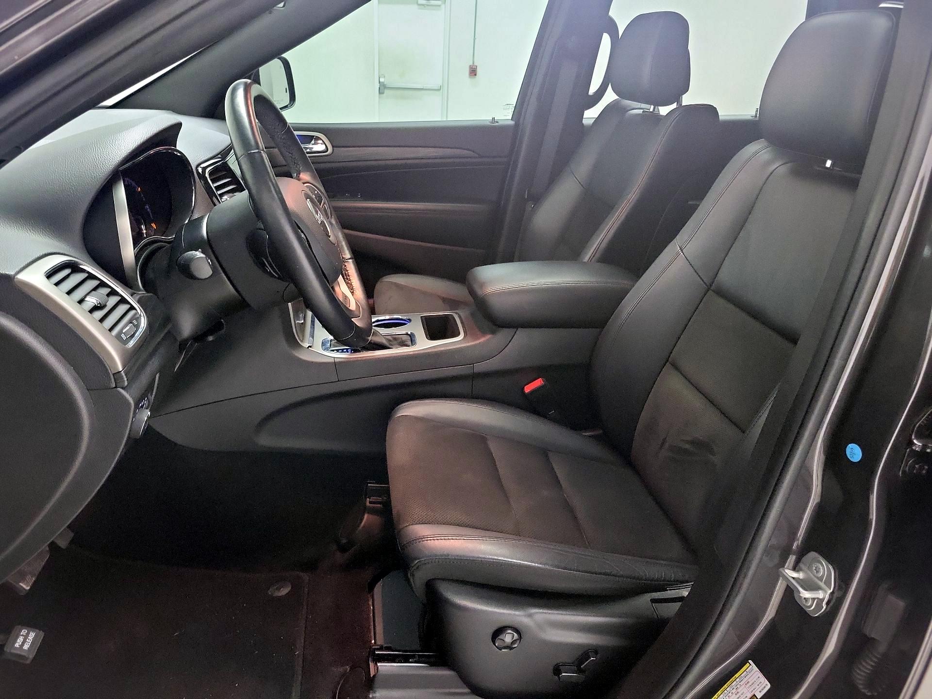 Thumbnail: 2021 Jeep Grand Cherokee - 11