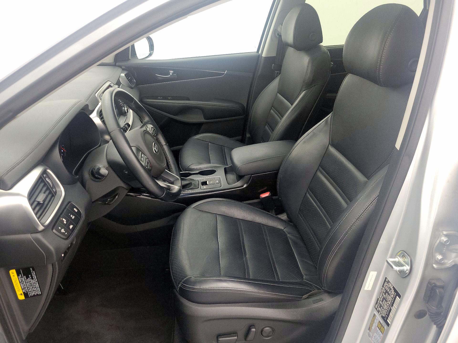 Thumbnail: 2018 Kia Sorento - 11