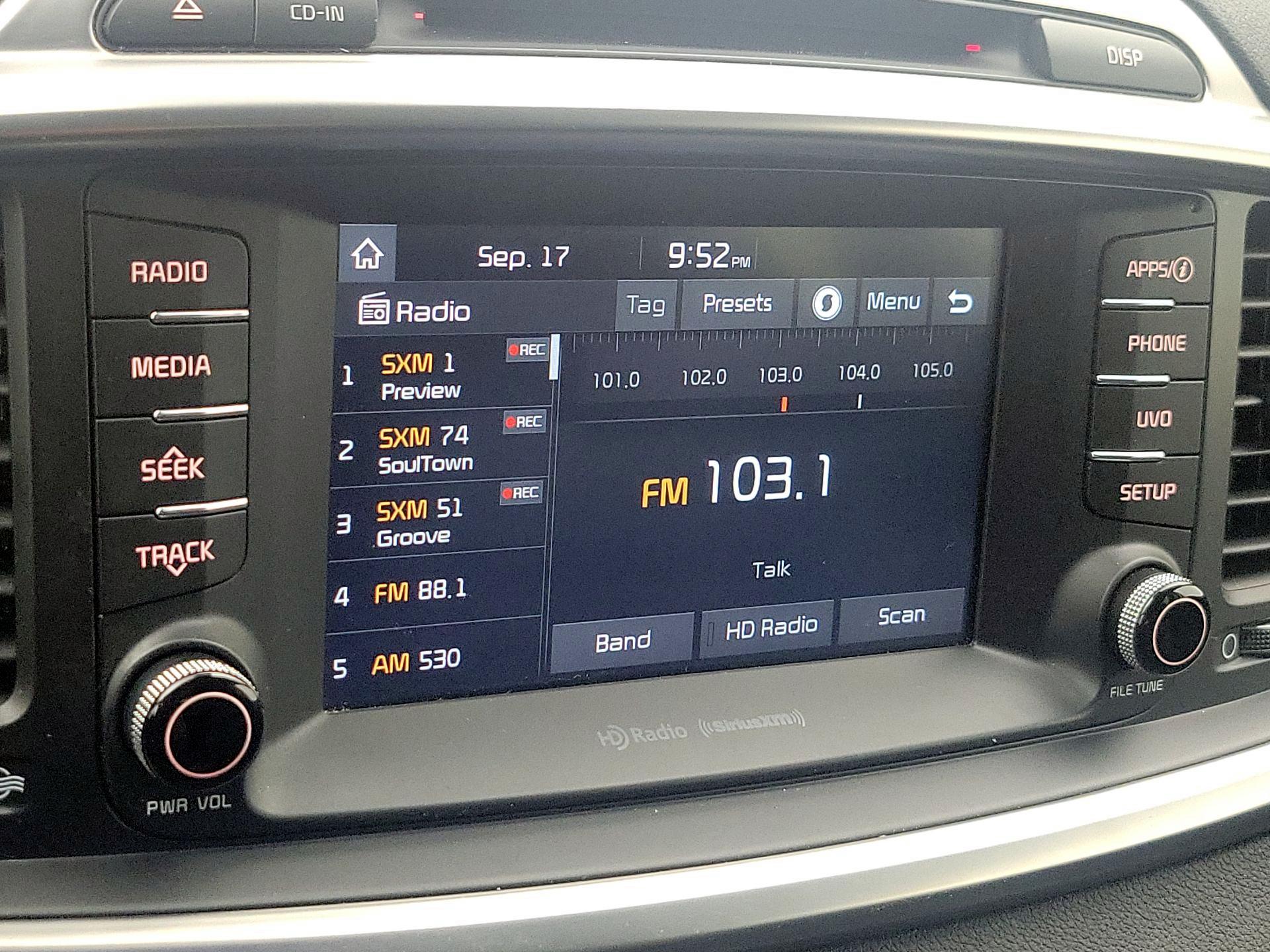 Thumbnail: 2018 Kia Sorento - 15