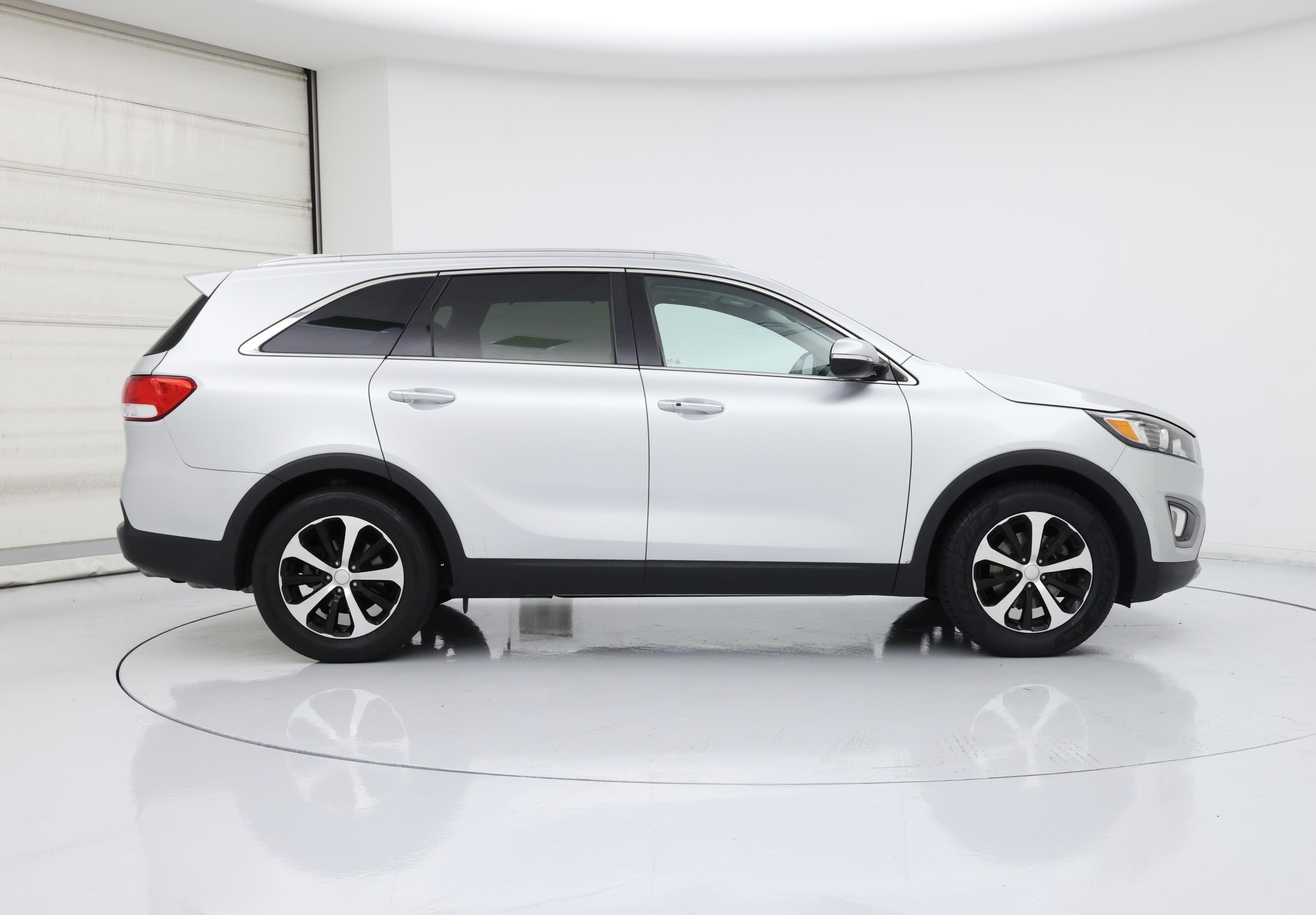 Thumbnail: 2018 Kia Sorento - 7