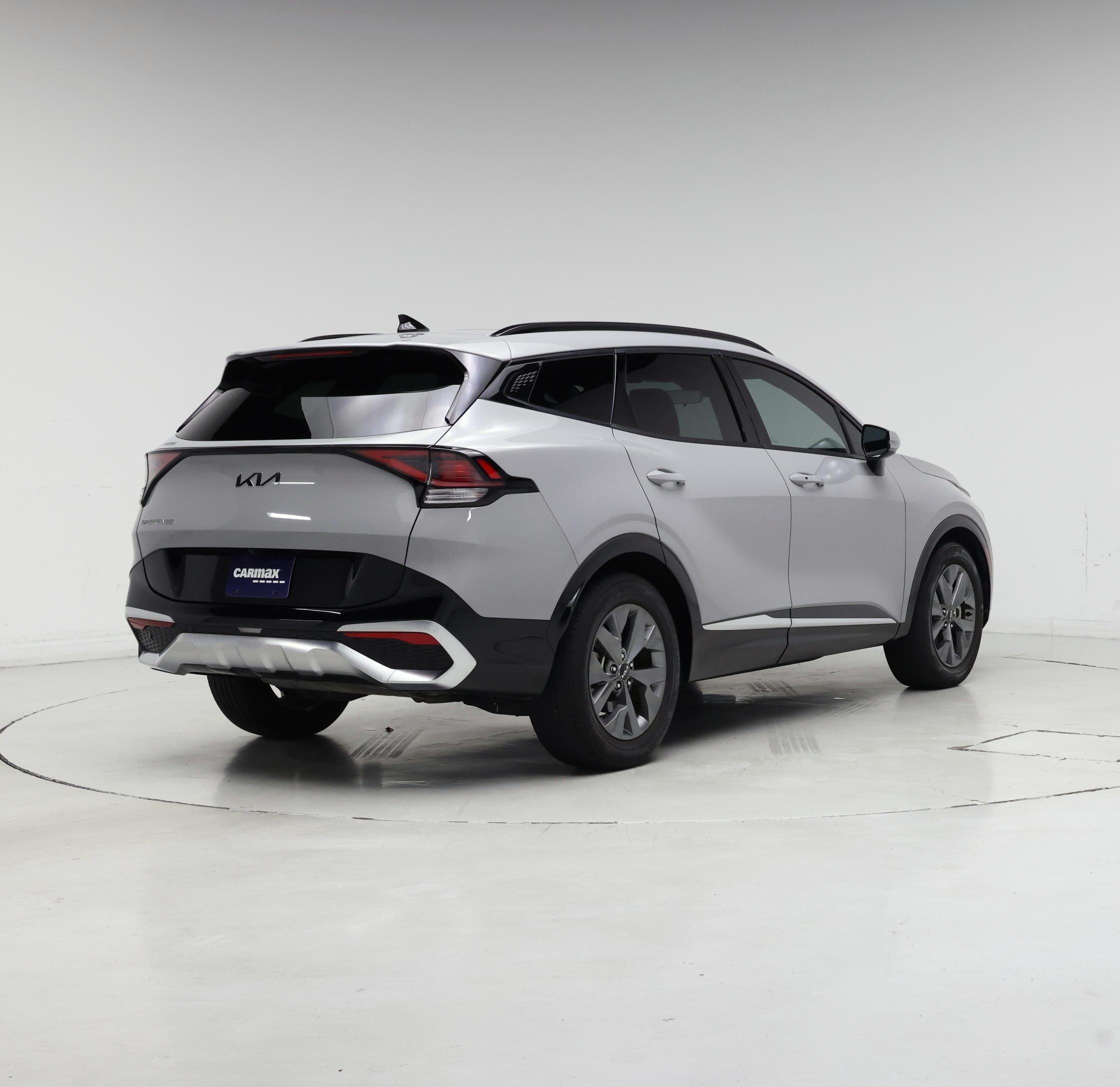 Thumbnail: 2023 Kia Sportage - 8