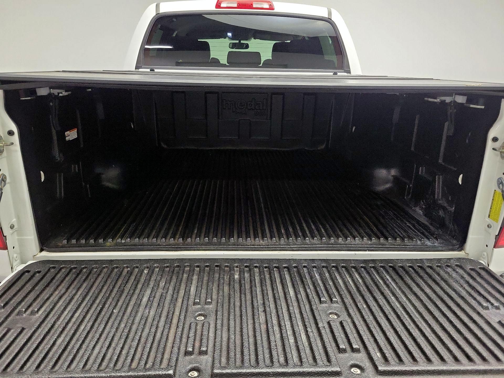 Thumbnail: 2017 Toyota Tundra - 20