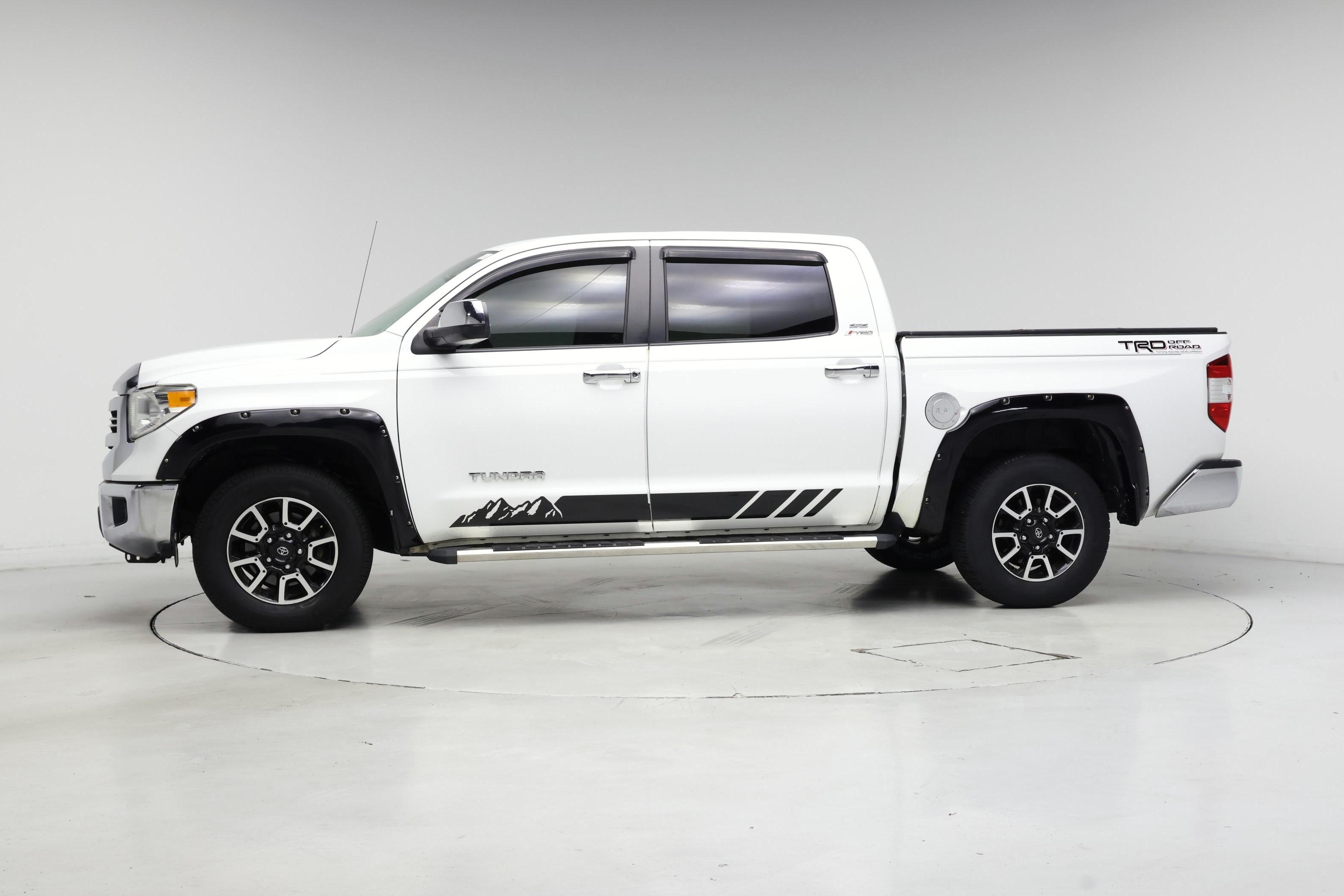 Thumbnail: 2017 Toyota Tundra - 3