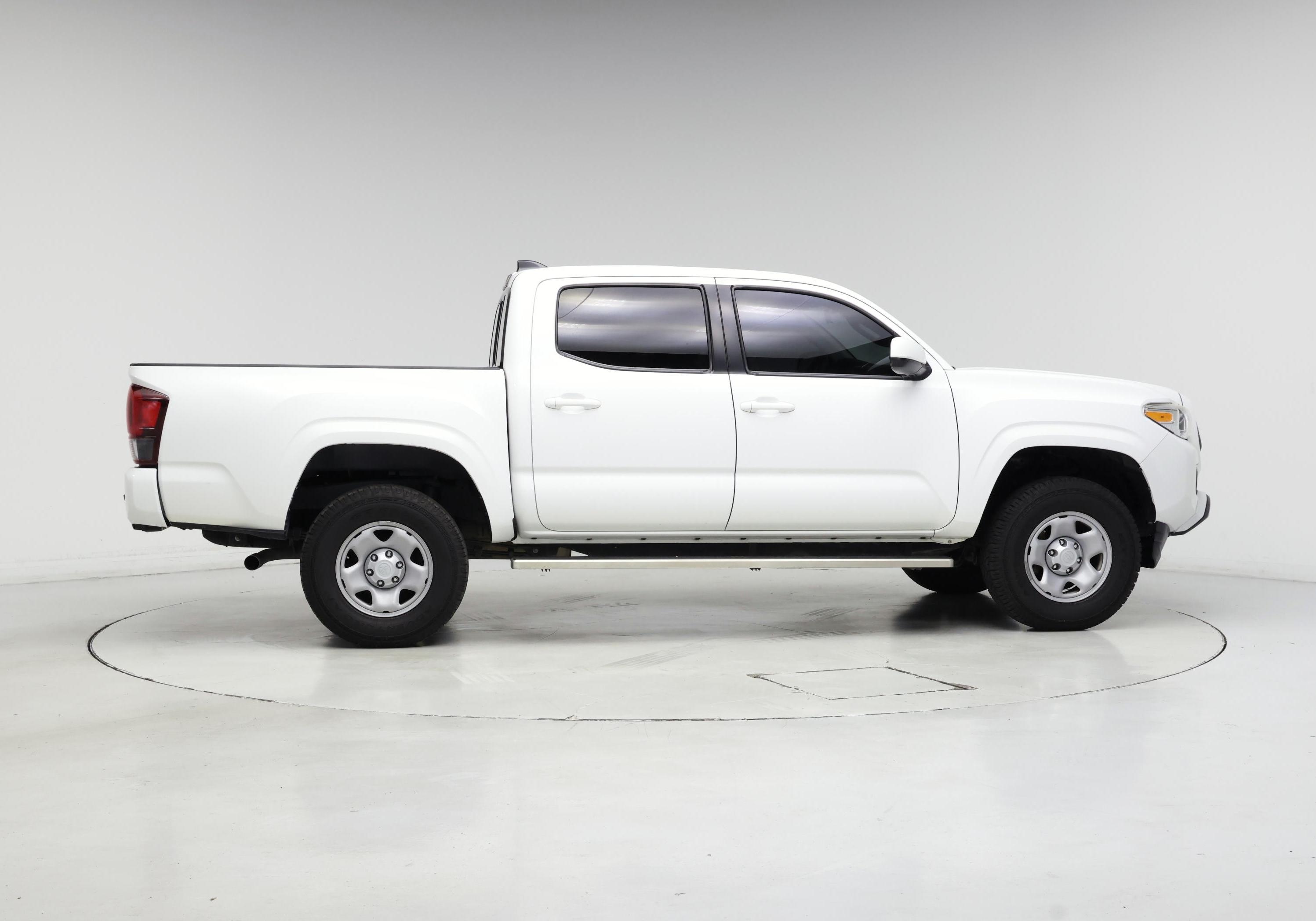 Thumbnail: 2020 Toyota Tacoma - 7