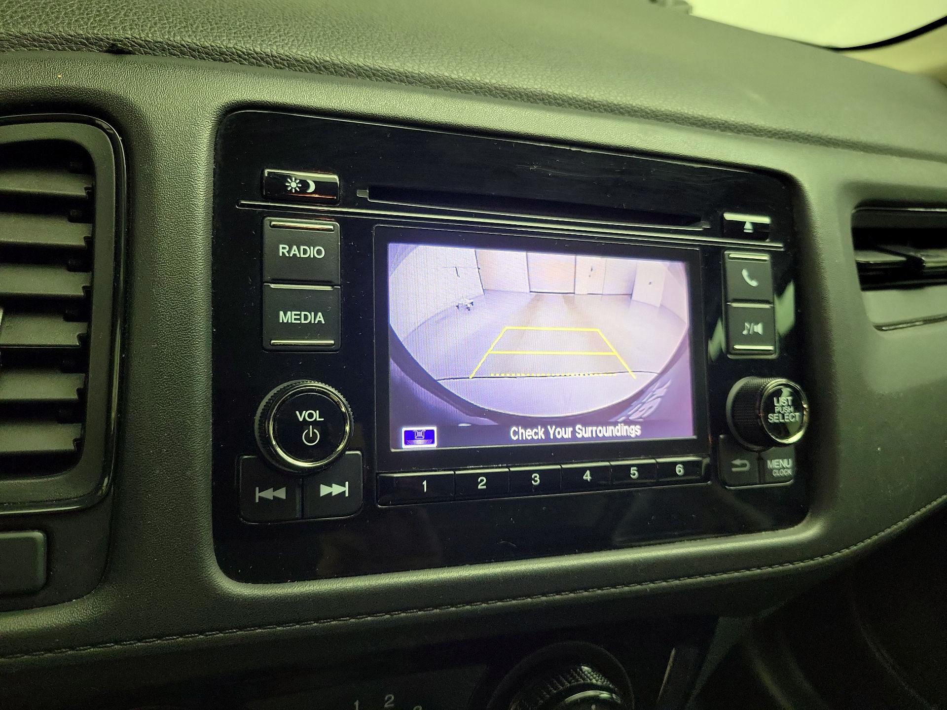 Thumbnail: 2020 Honda HR-V - 14