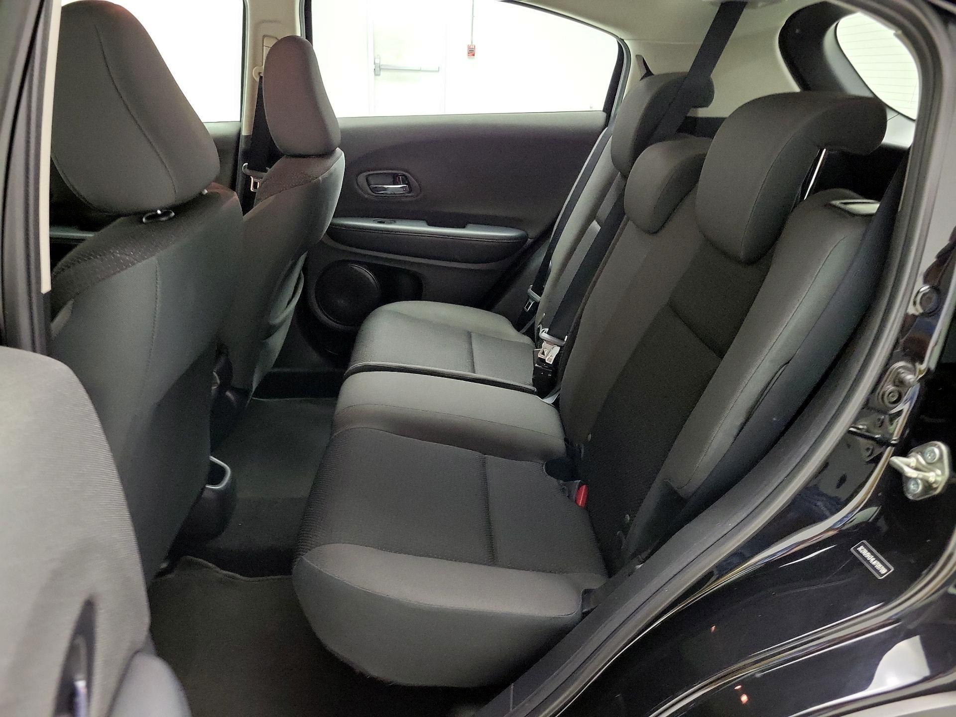 Thumbnail: 2020 Honda HR-V - 19