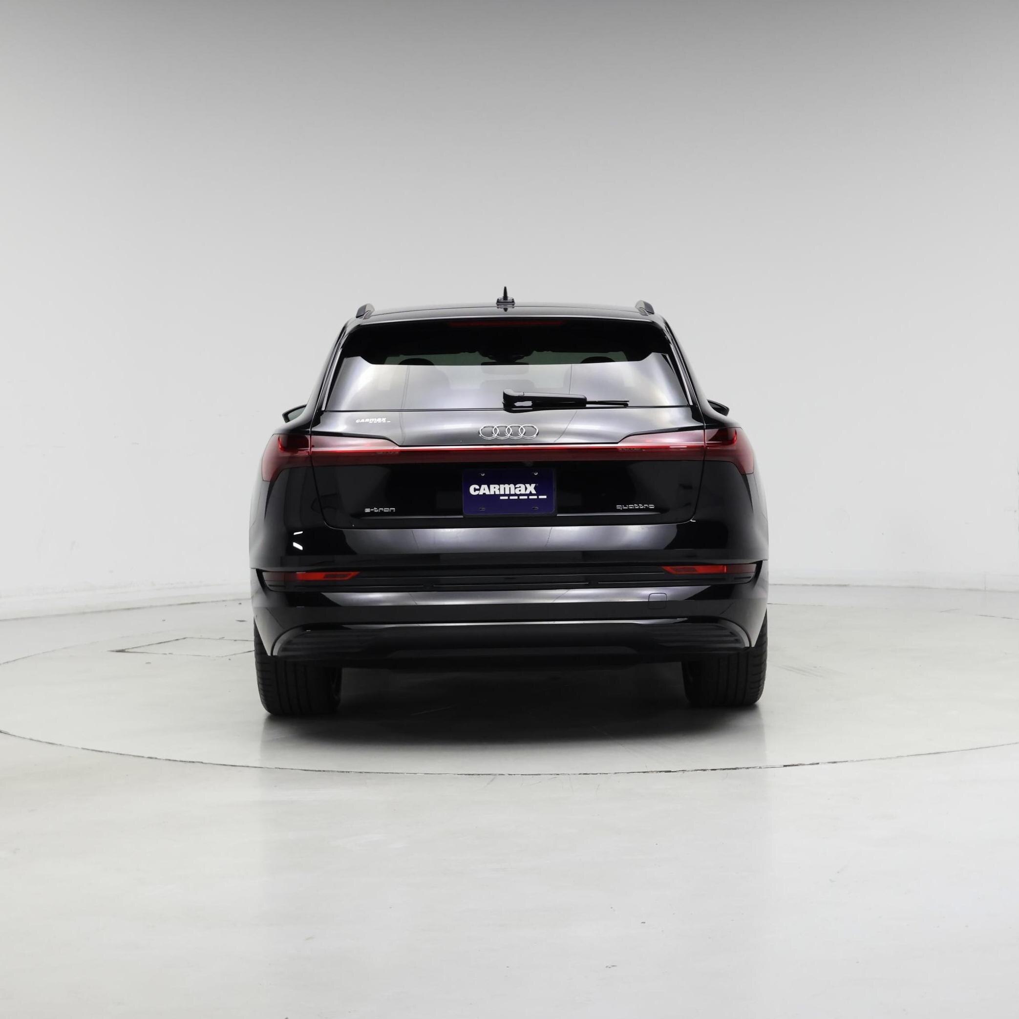 Thumbnail: 2021 Audi e-tron - 6
