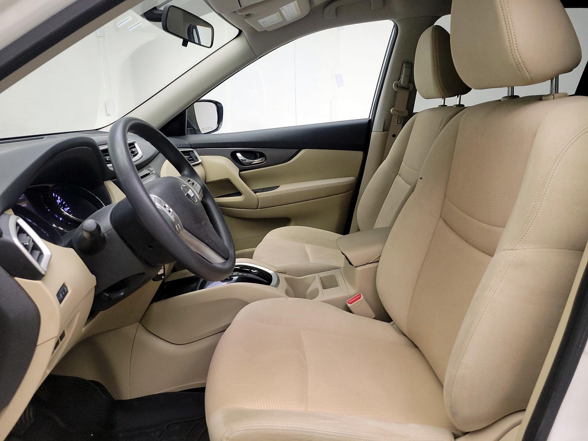 Thumbnail: 2016 Nissan Rogue - 11