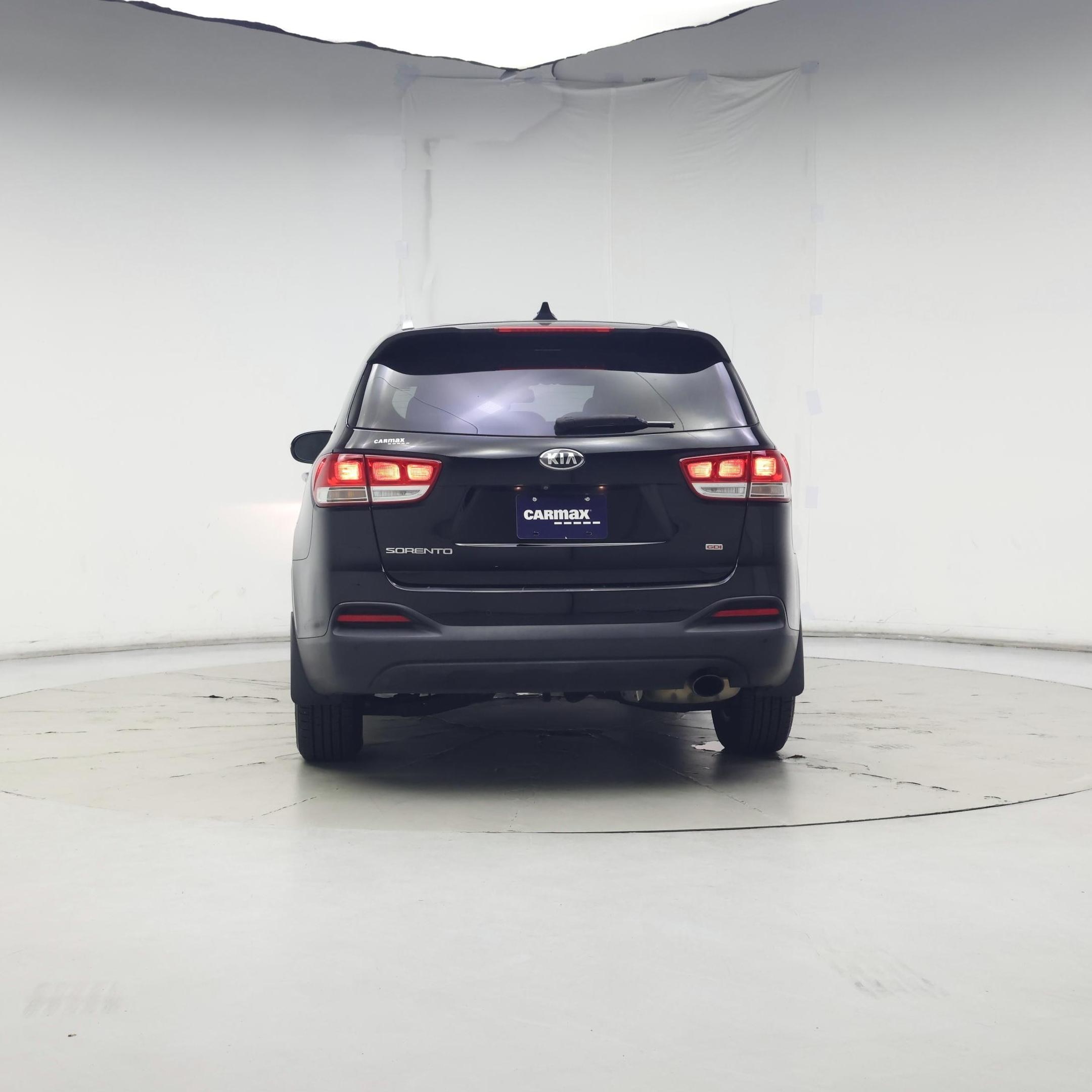 Thumbnail: 2017 Kia Sorento - 6