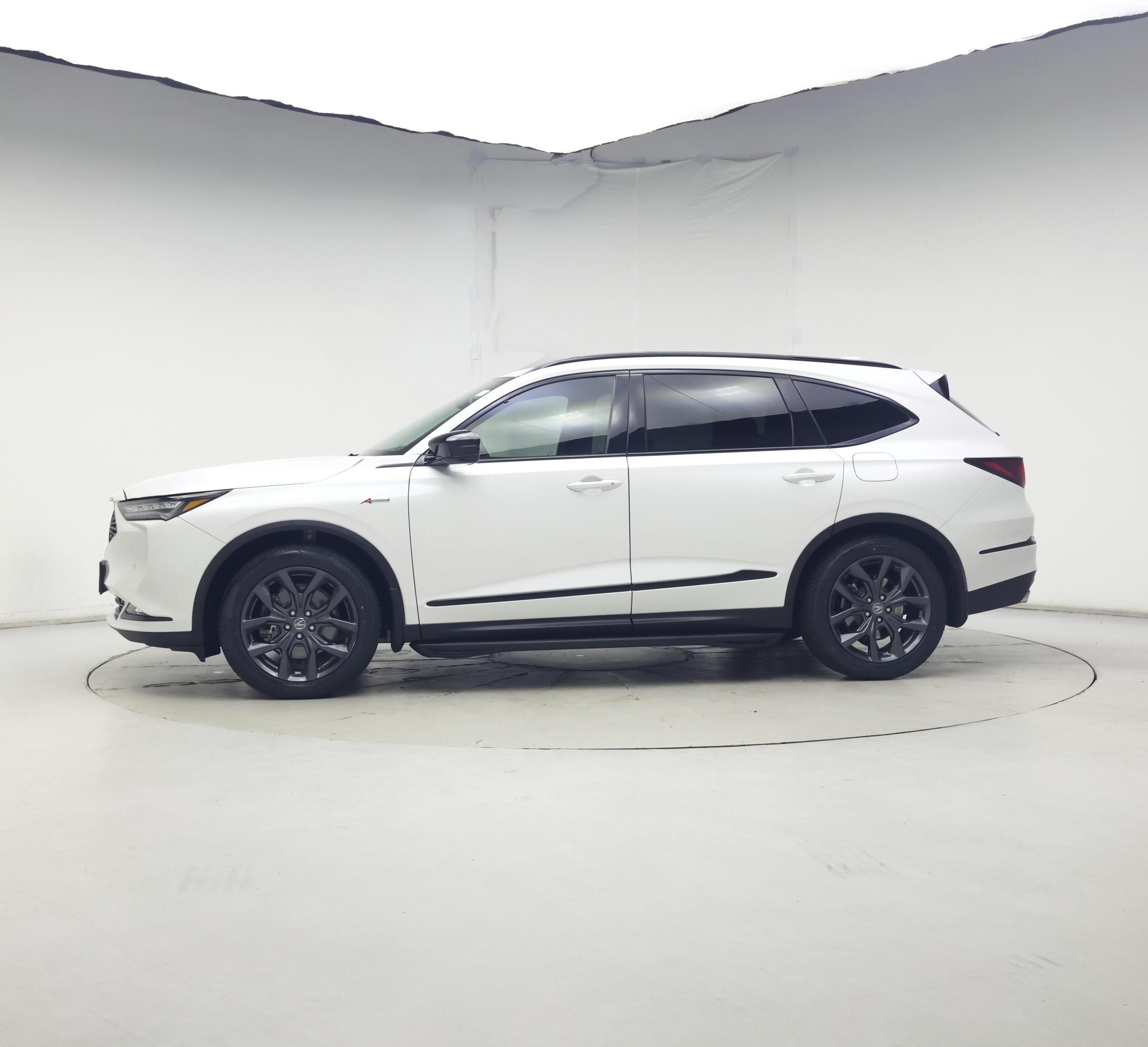 Thumbnail: 2022 Acura MDX - 3