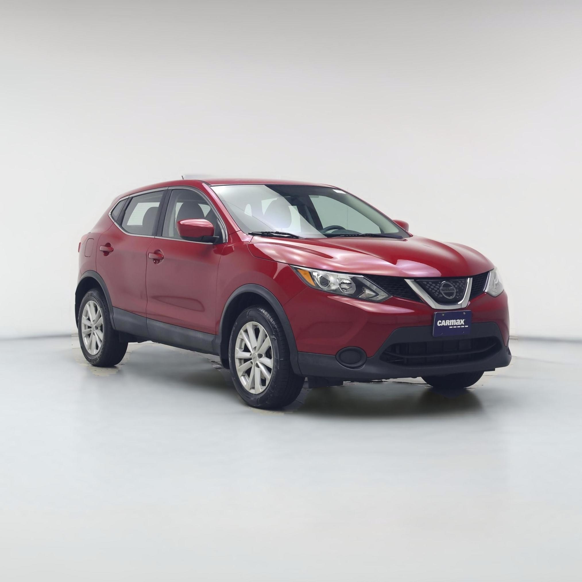 Thumbnail: 2018 Nissan Rogue Sport - 1