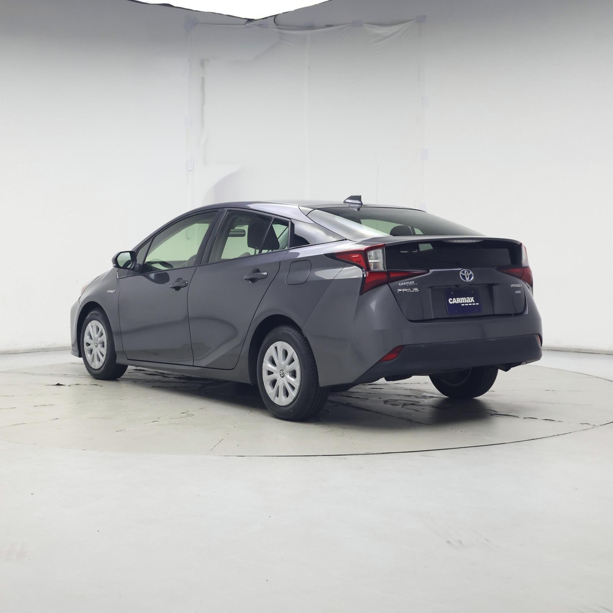 Thumbnail: 2021 Toyota Prius - 2