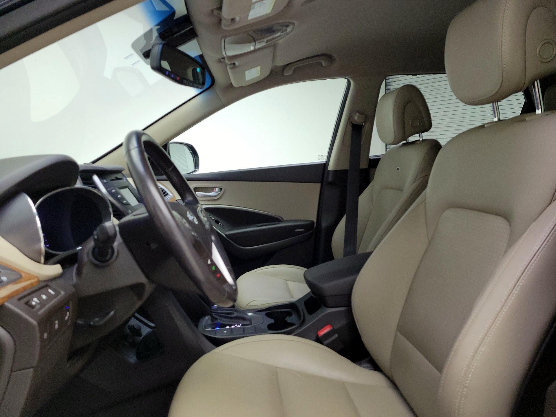 Thumbnail: 2014 Hyundai Santa Fe - 11