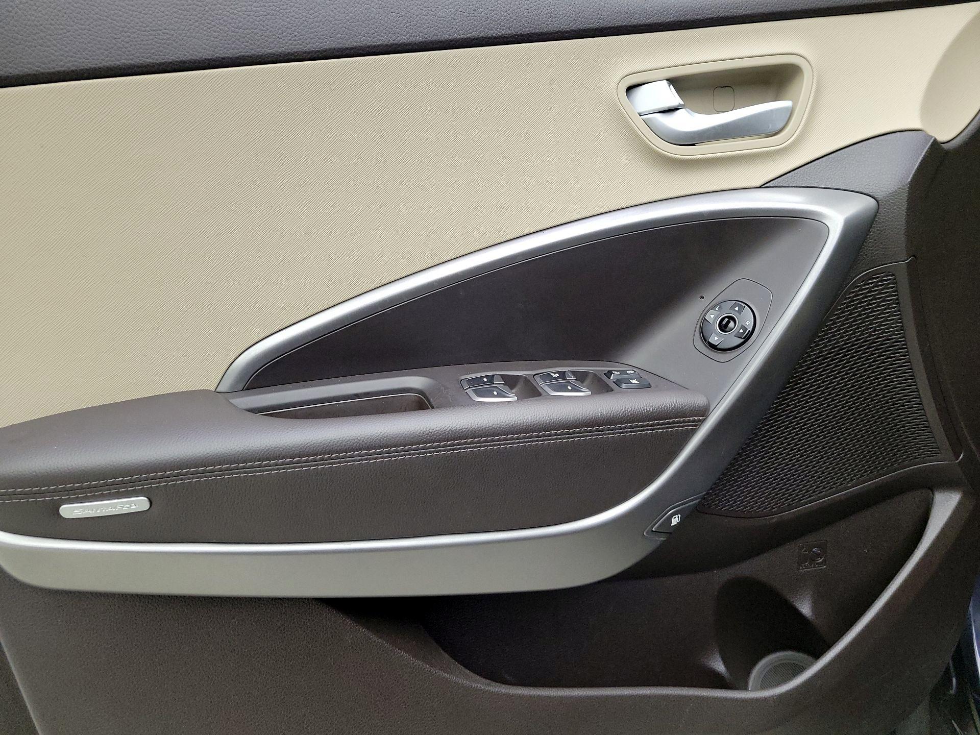 Thumbnail: 2014 Hyundai Santa Fe - 12
