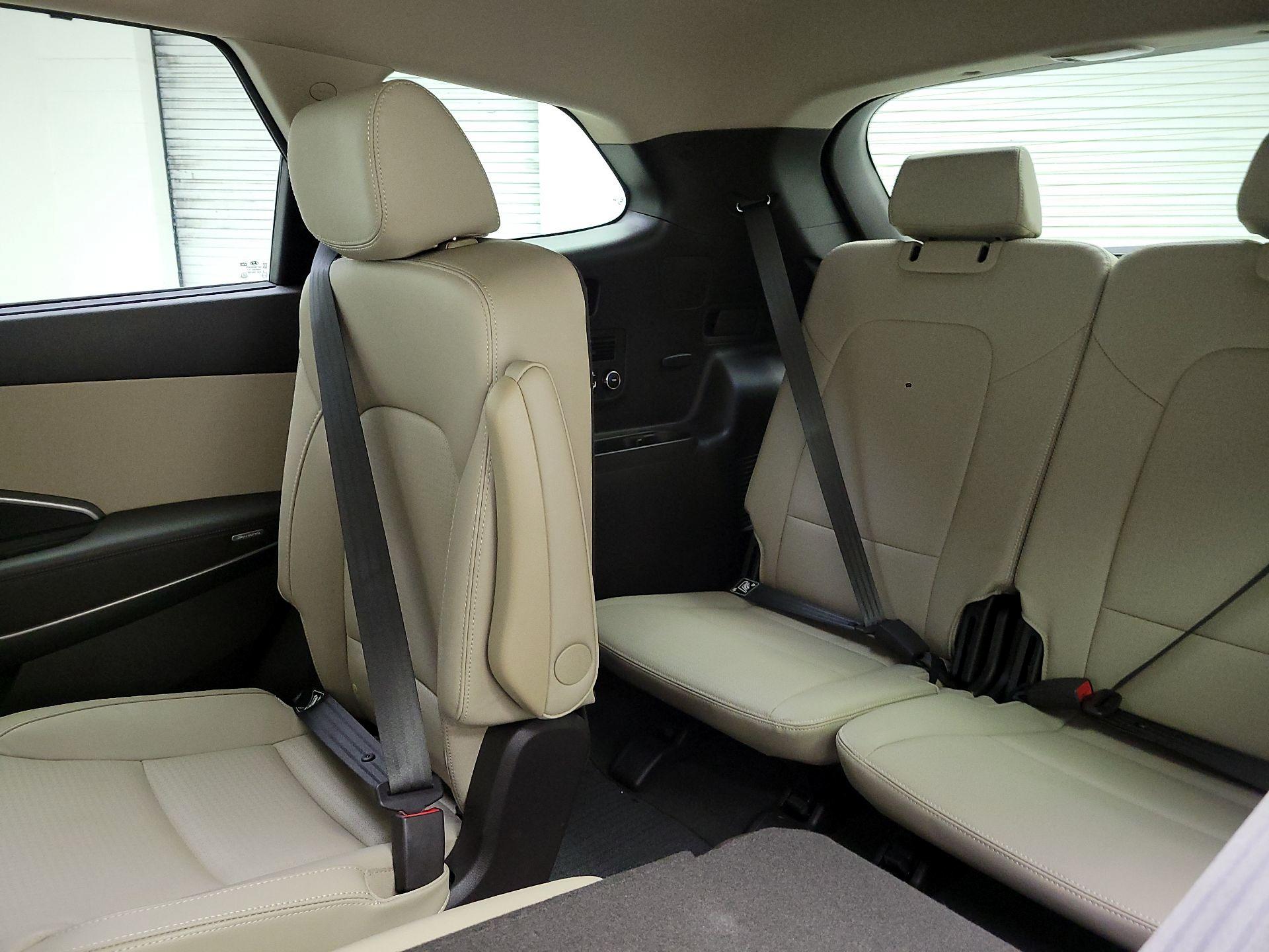 Thumbnail: 2014 Hyundai Santa Fe - 20