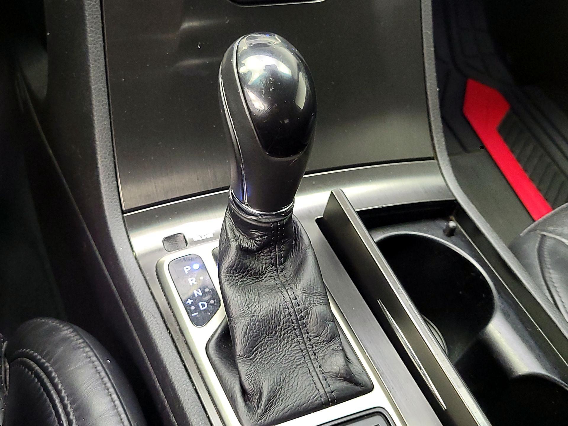 Thumbnail: 2014 Hyundai Azera - 18