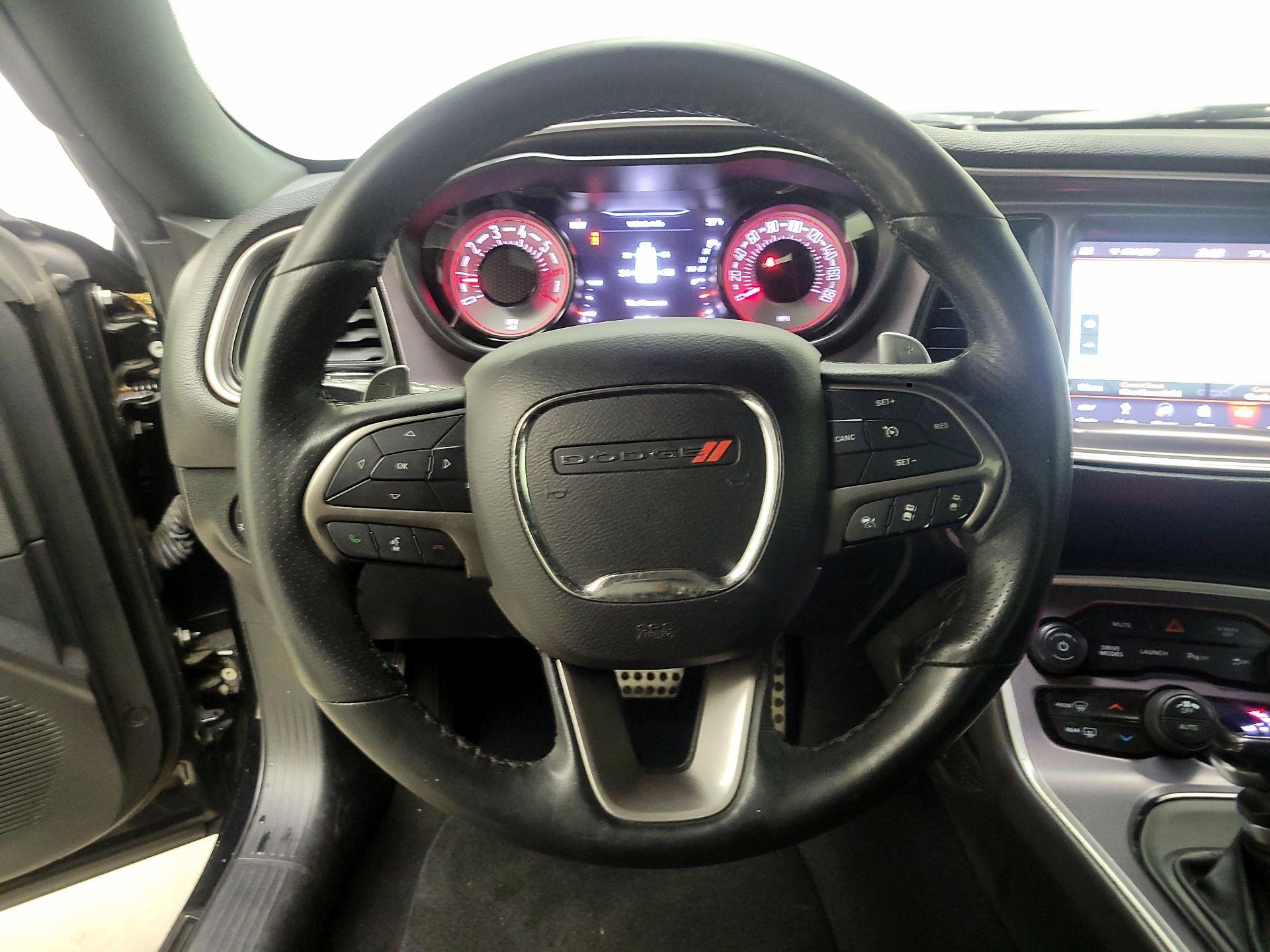 Thumbnail: 2019 Dodge Challenger - 10
