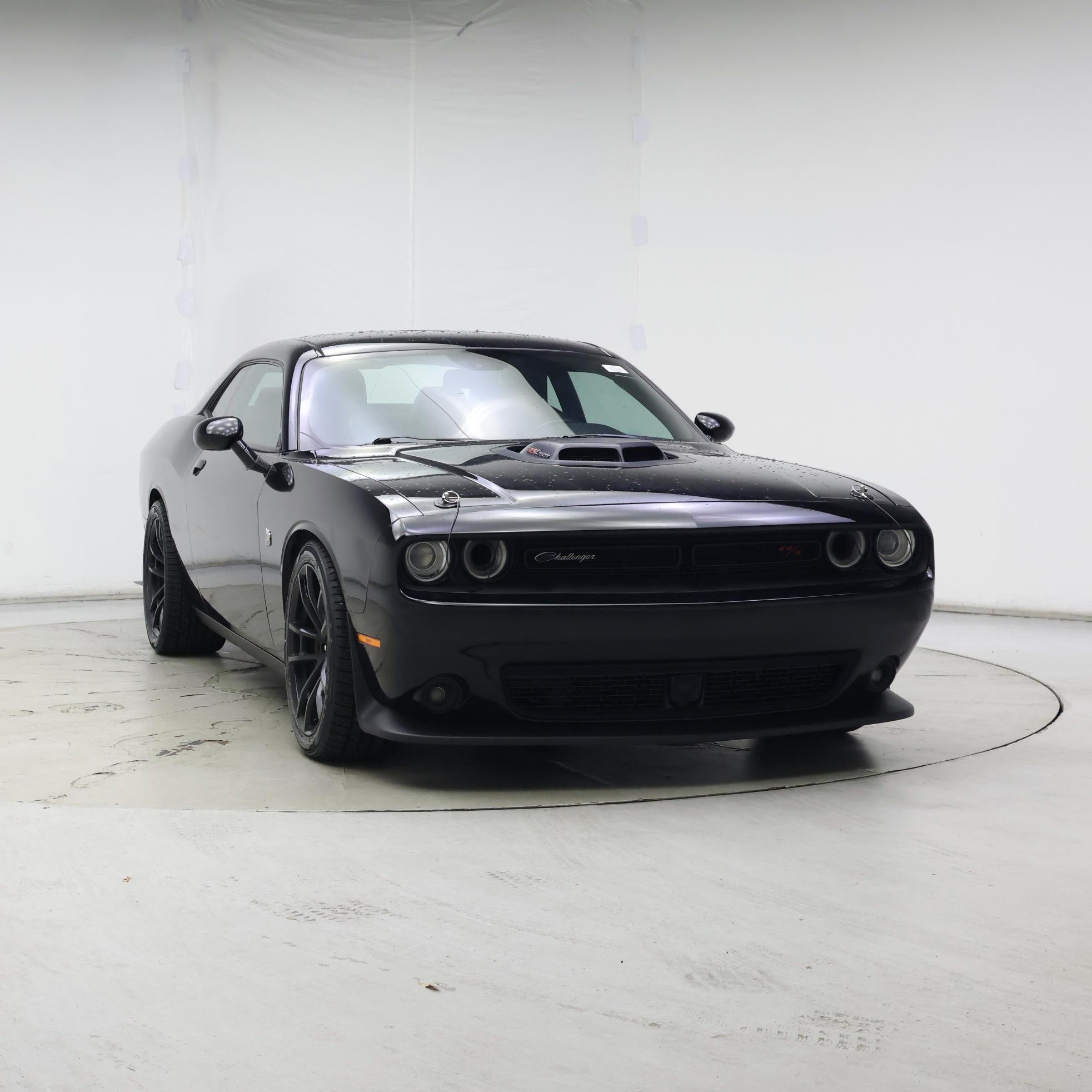Thumbnail: 2019 Dodge Challenger - 5