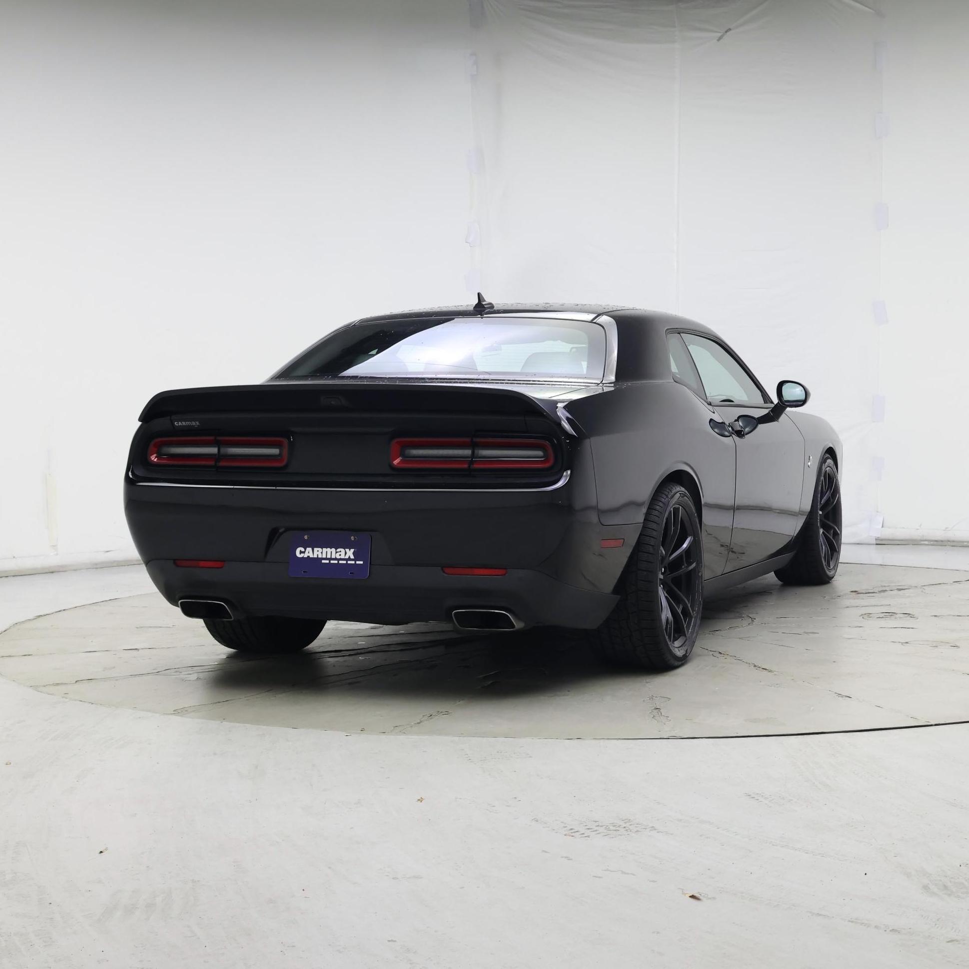 Thumbnail: 2019 Dodge Challenger - 8