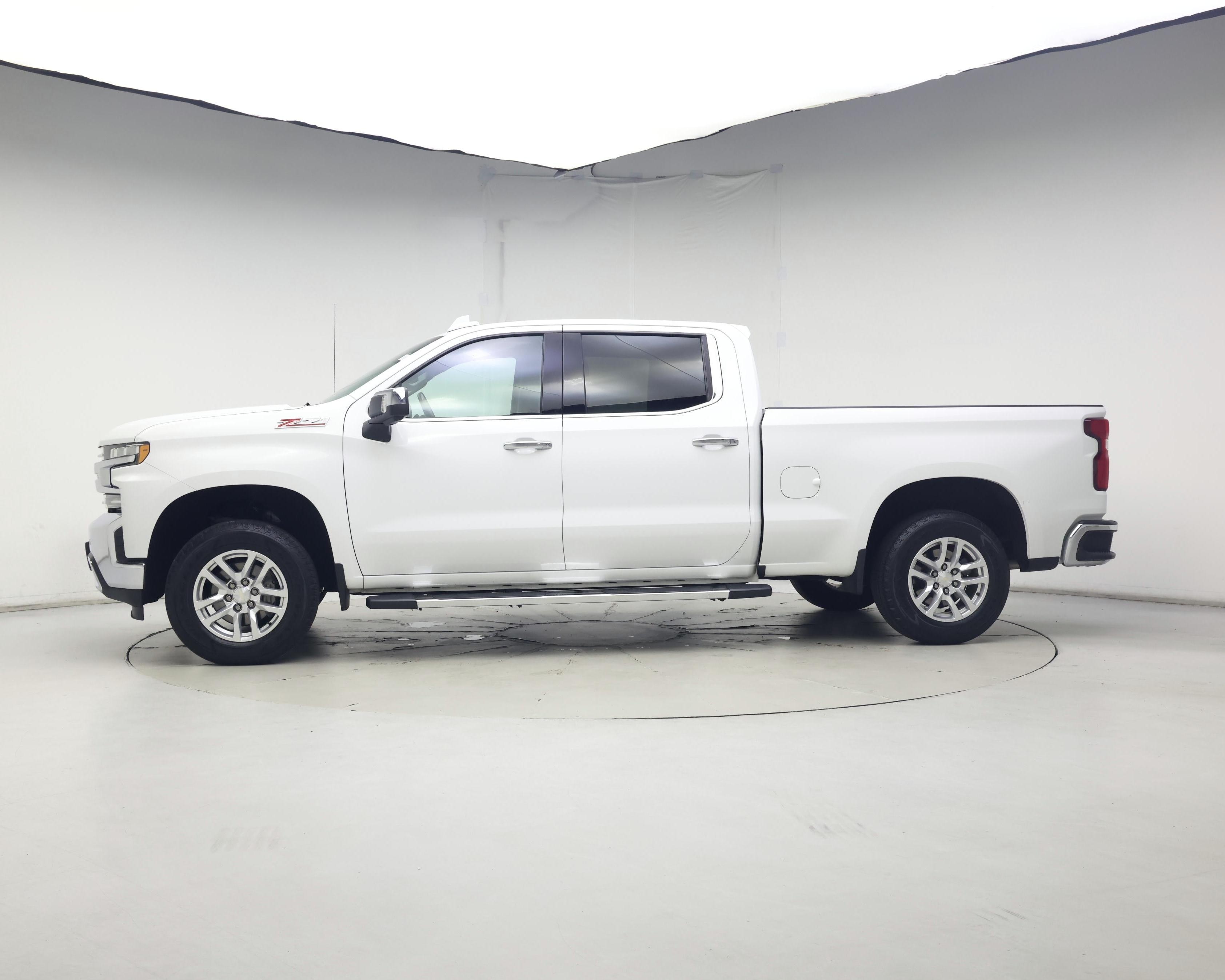 Thumbnail: 2019 Chevrolet Silverado 1500 - 3