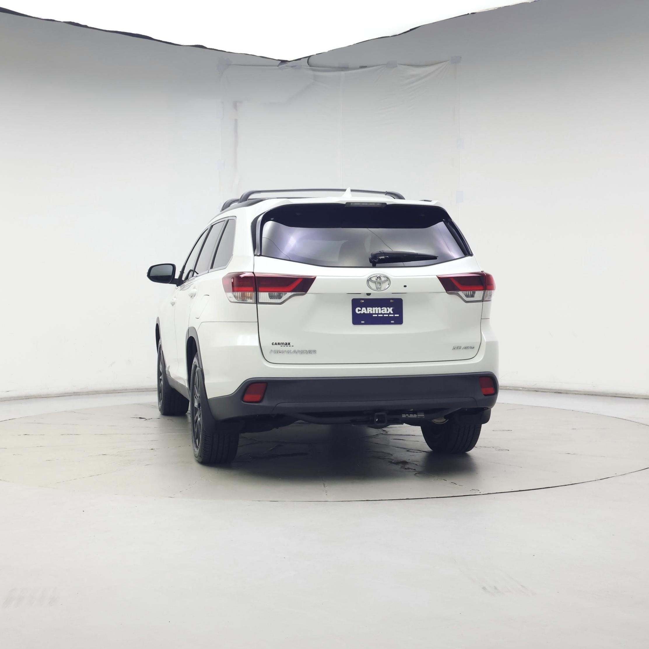 Thumbnail: 2019 Toyota Highlander - 6