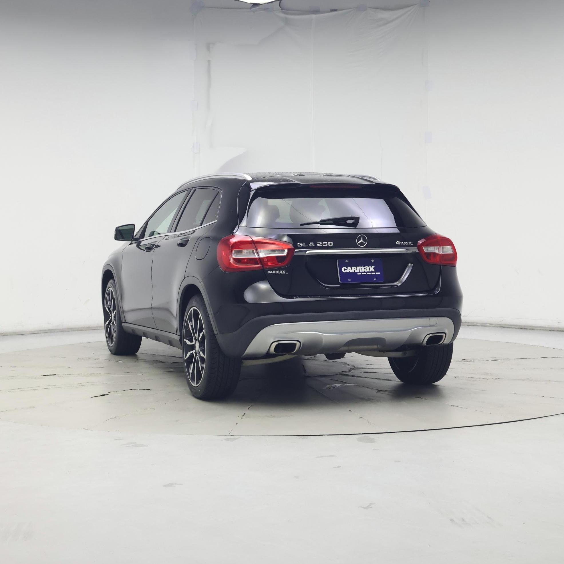 Thumbnail: 2016 Mercedes-Benz GLA - 6