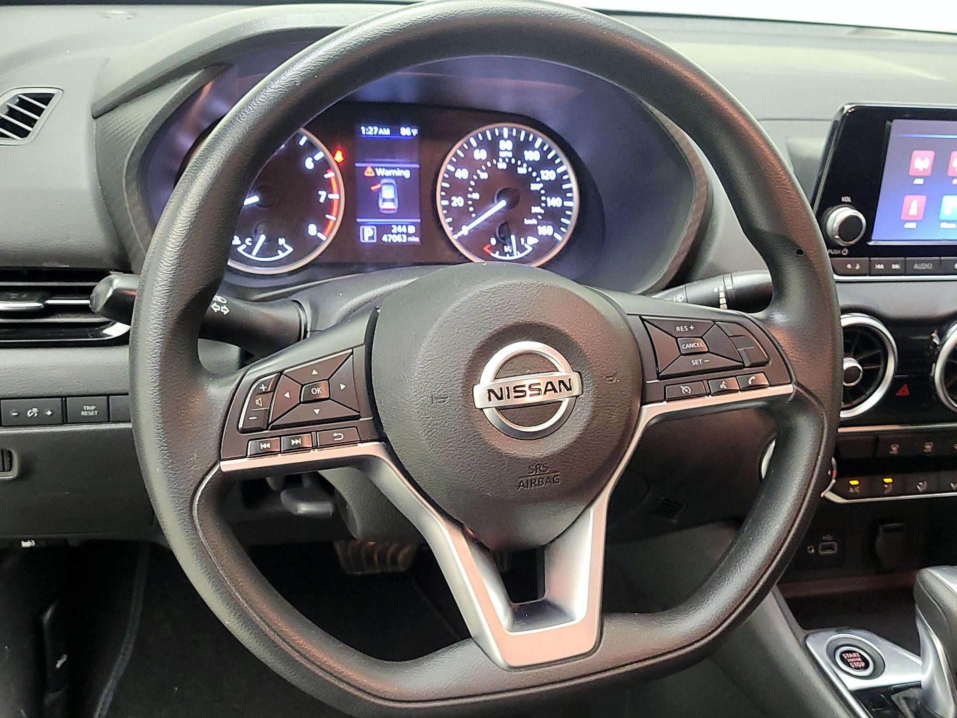 Thumbnail: 2020 Nissan Sentra - 10