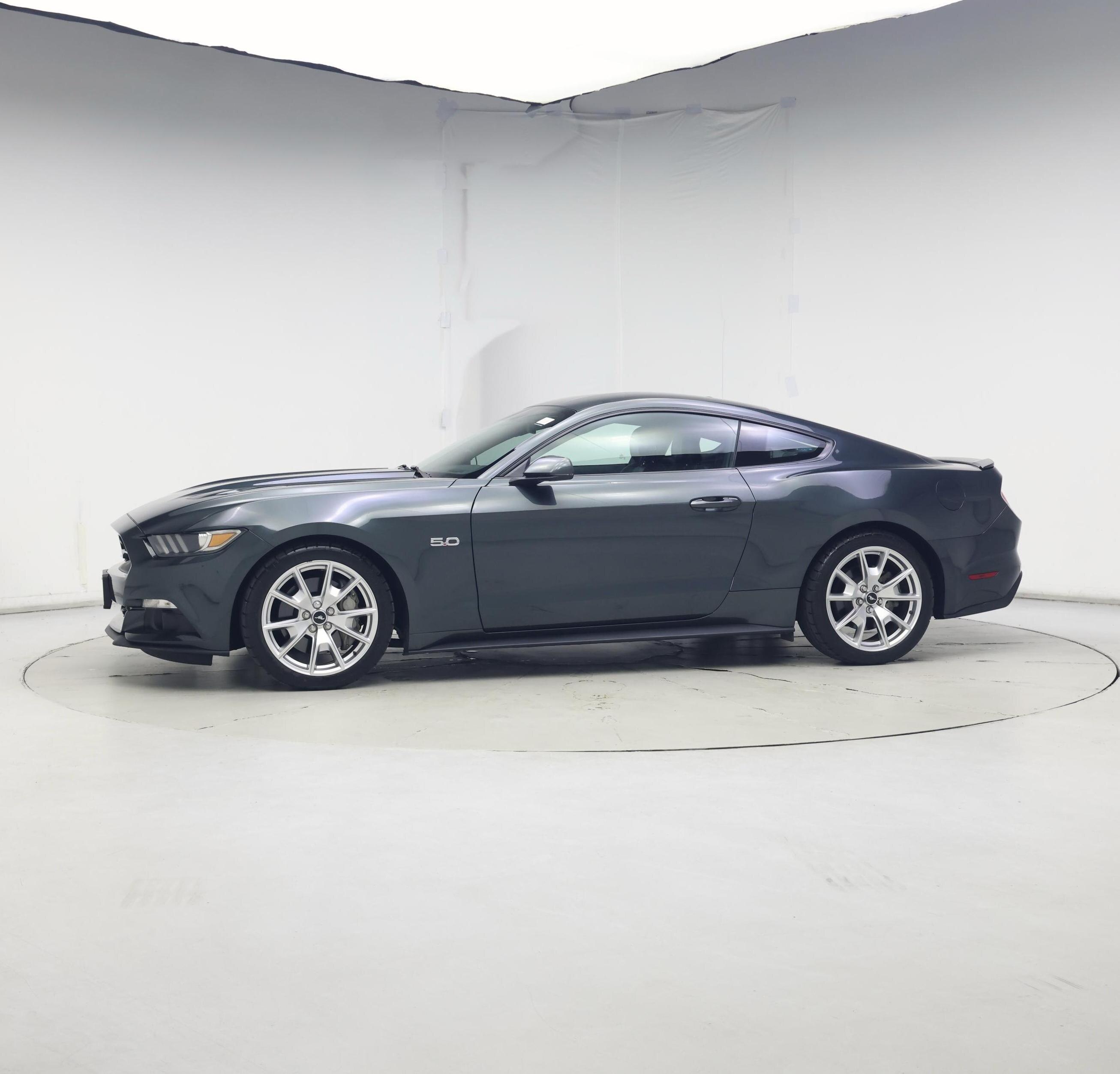 Thumbnail: 2015 Ford Mustang - 3