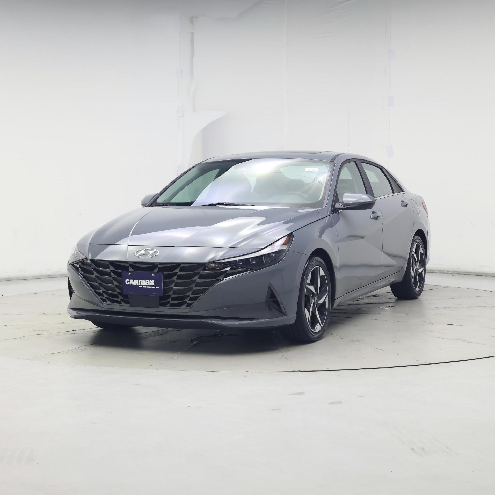 Thumbnail: 2022 Hyundai Elantra - 4