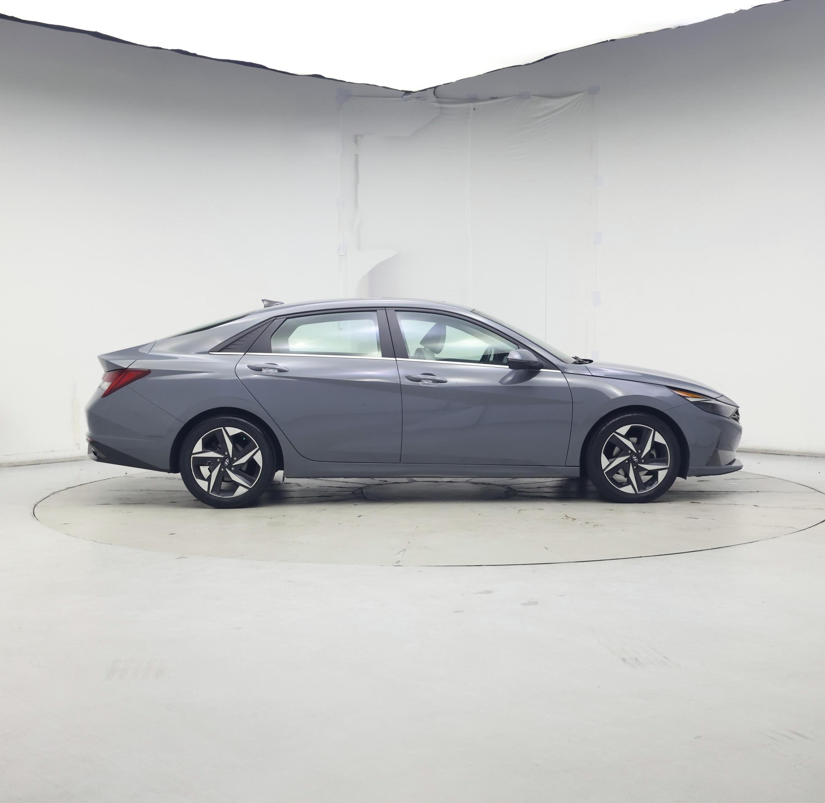 Thumbnail: 2022 Hyundai Elantra - 7