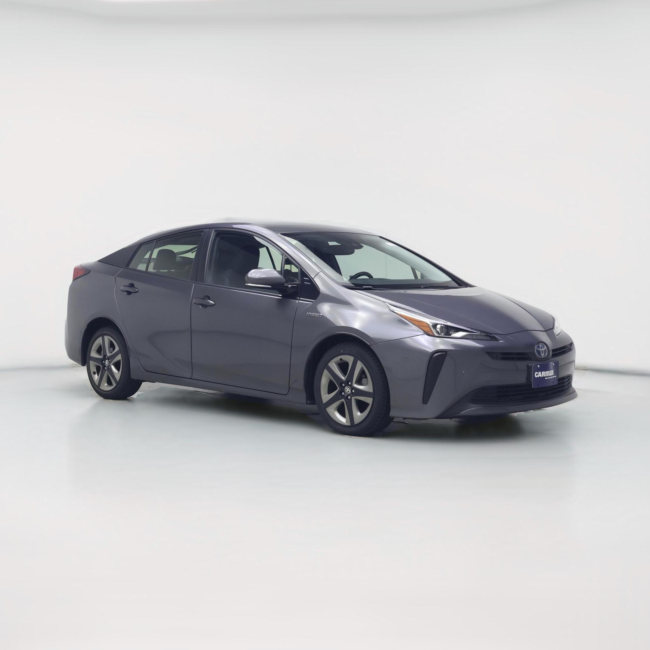 Thumbnail: 2019 Toyota Prius - 1