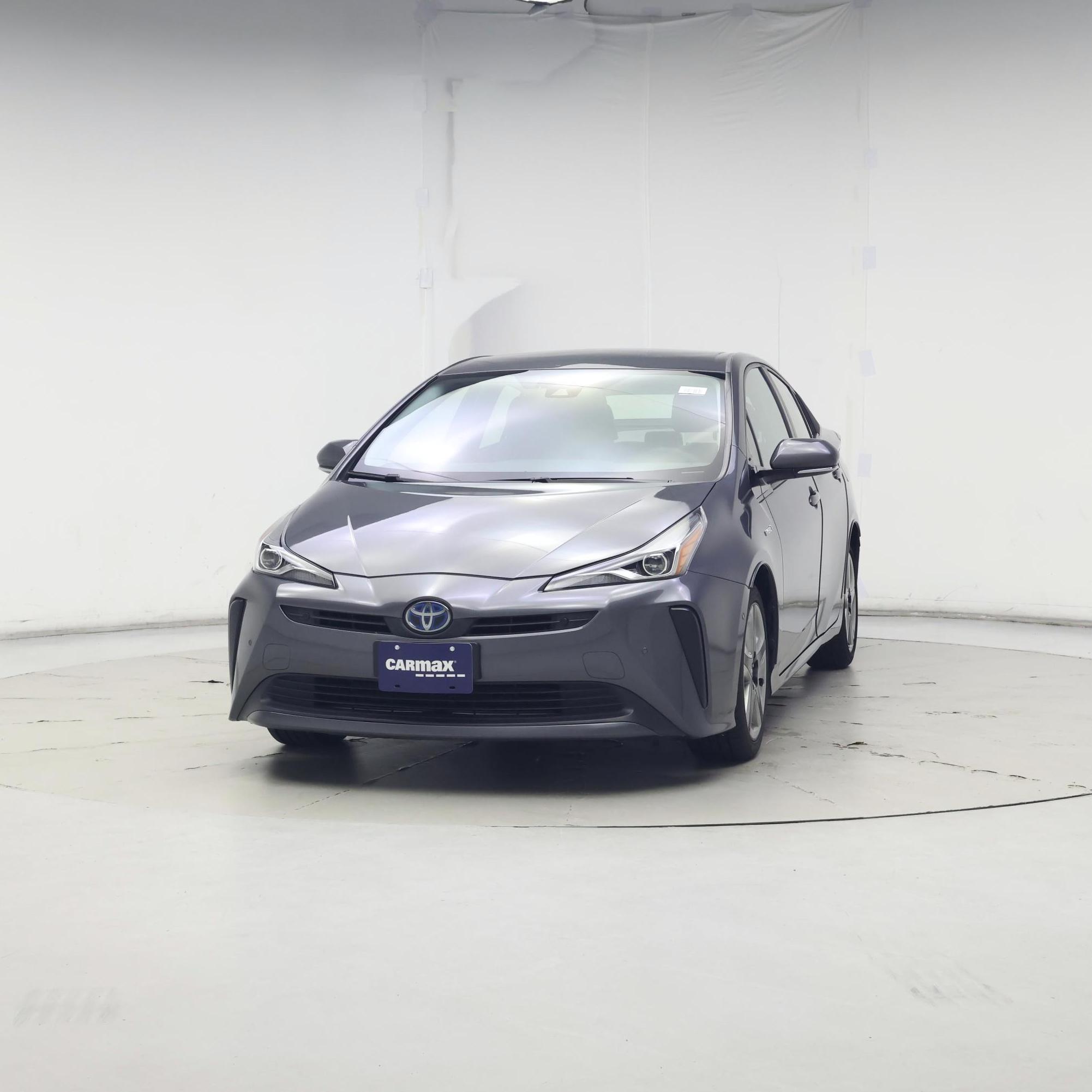Thumbnail: 2019 Toyota Prius - 4
