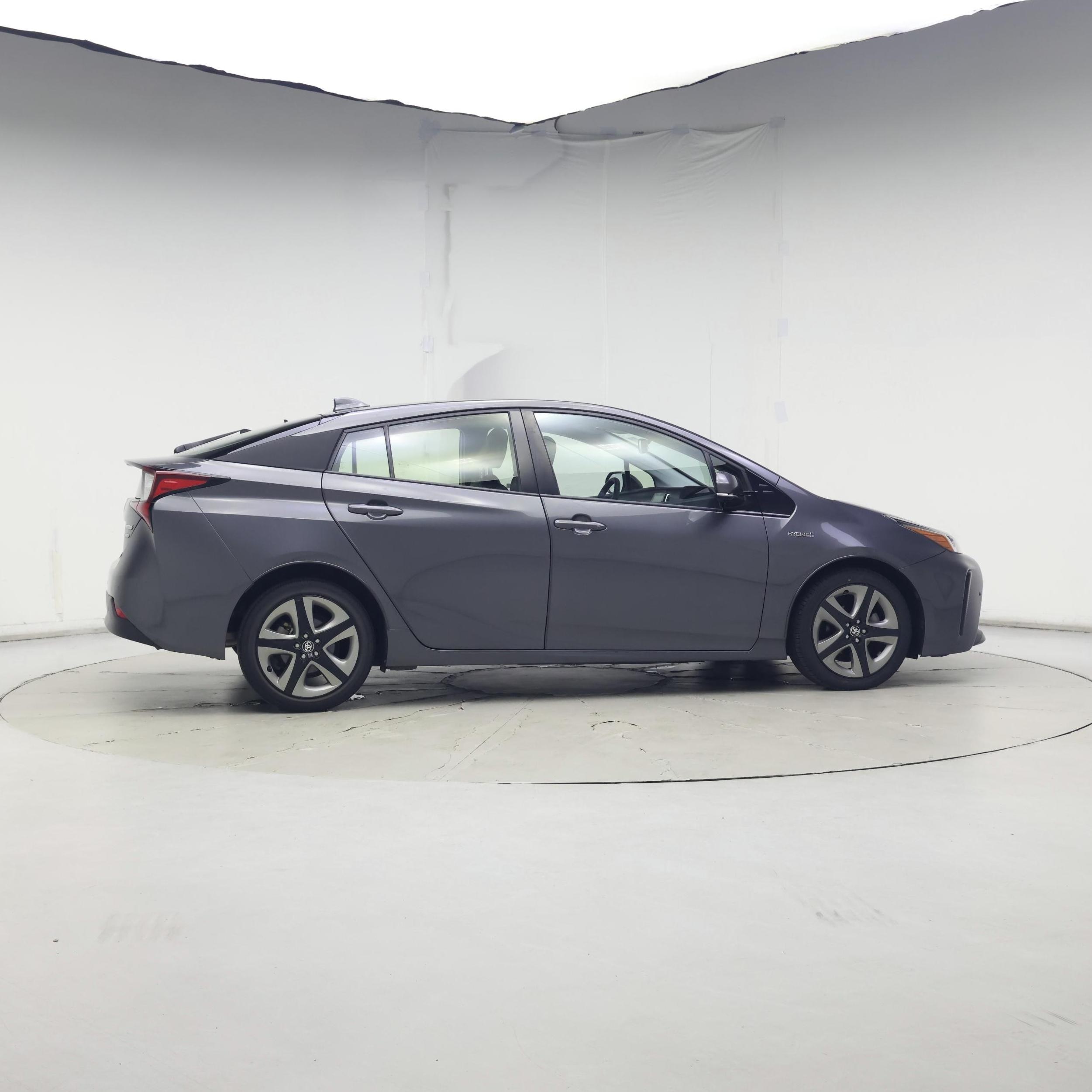 Thumbnail: 2019 Toyota Prius - 7