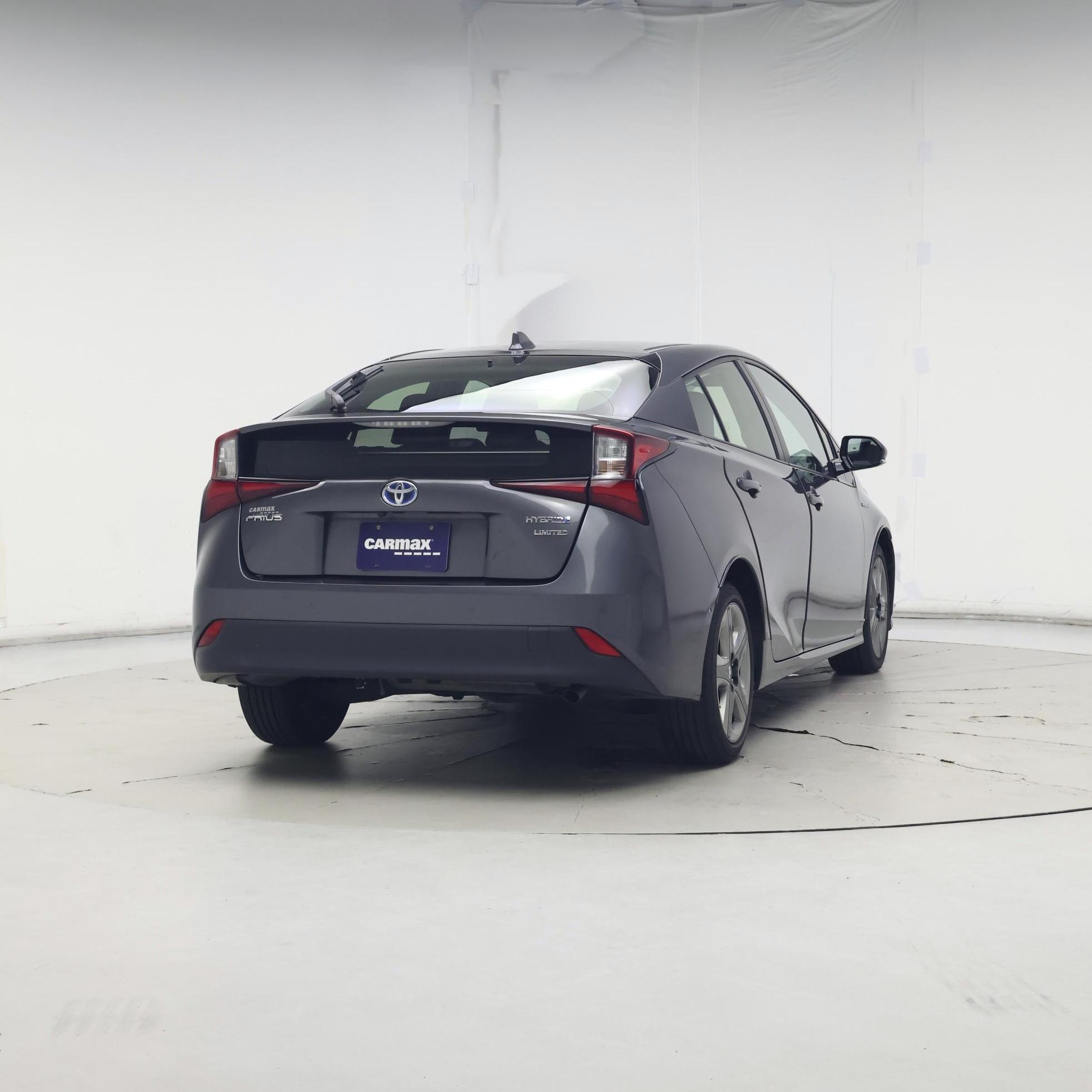 Thumbnail: 2019 Toyota Prius - 8