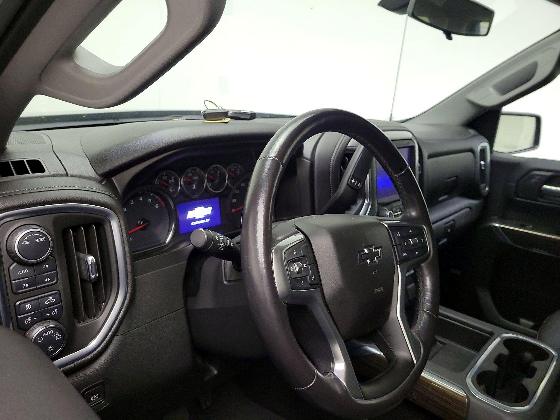 Thumbnail: 2020 Chevrolet Silverado 1500 - 9